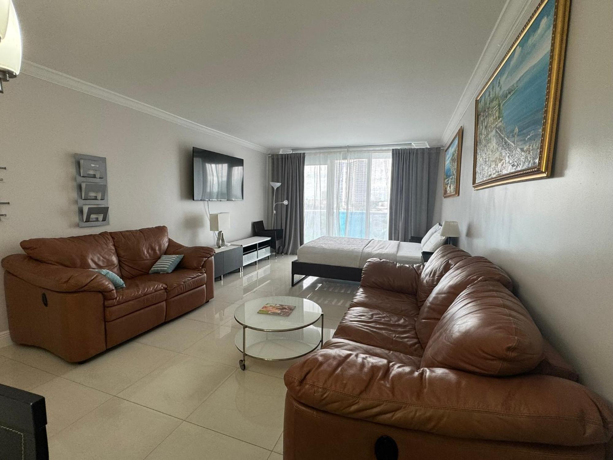 Luxury With Amenities Sunny Isles