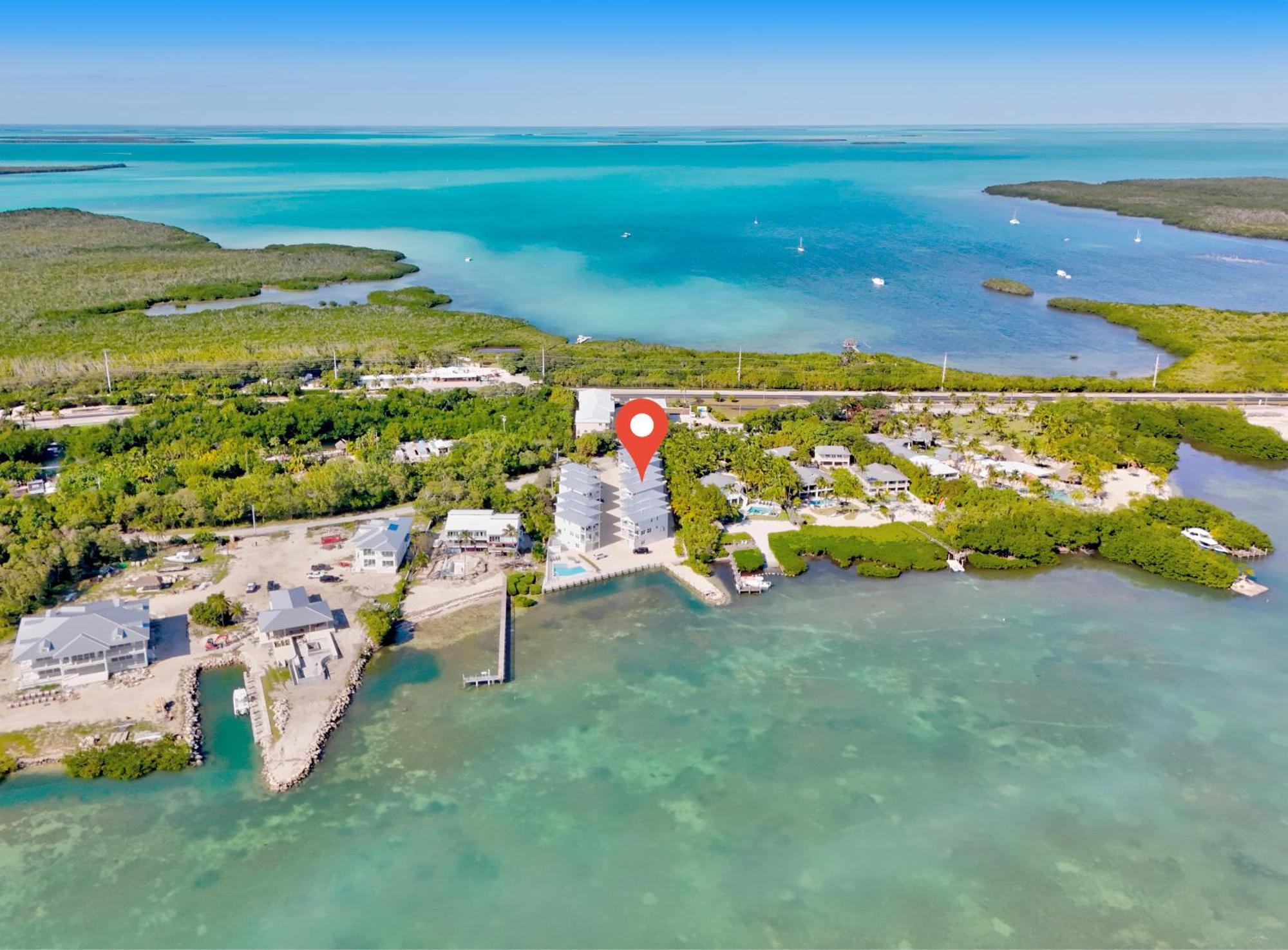 At The Sandbar - Oceanfront, Htd Pool, Dock, Gameroom * Islamorada