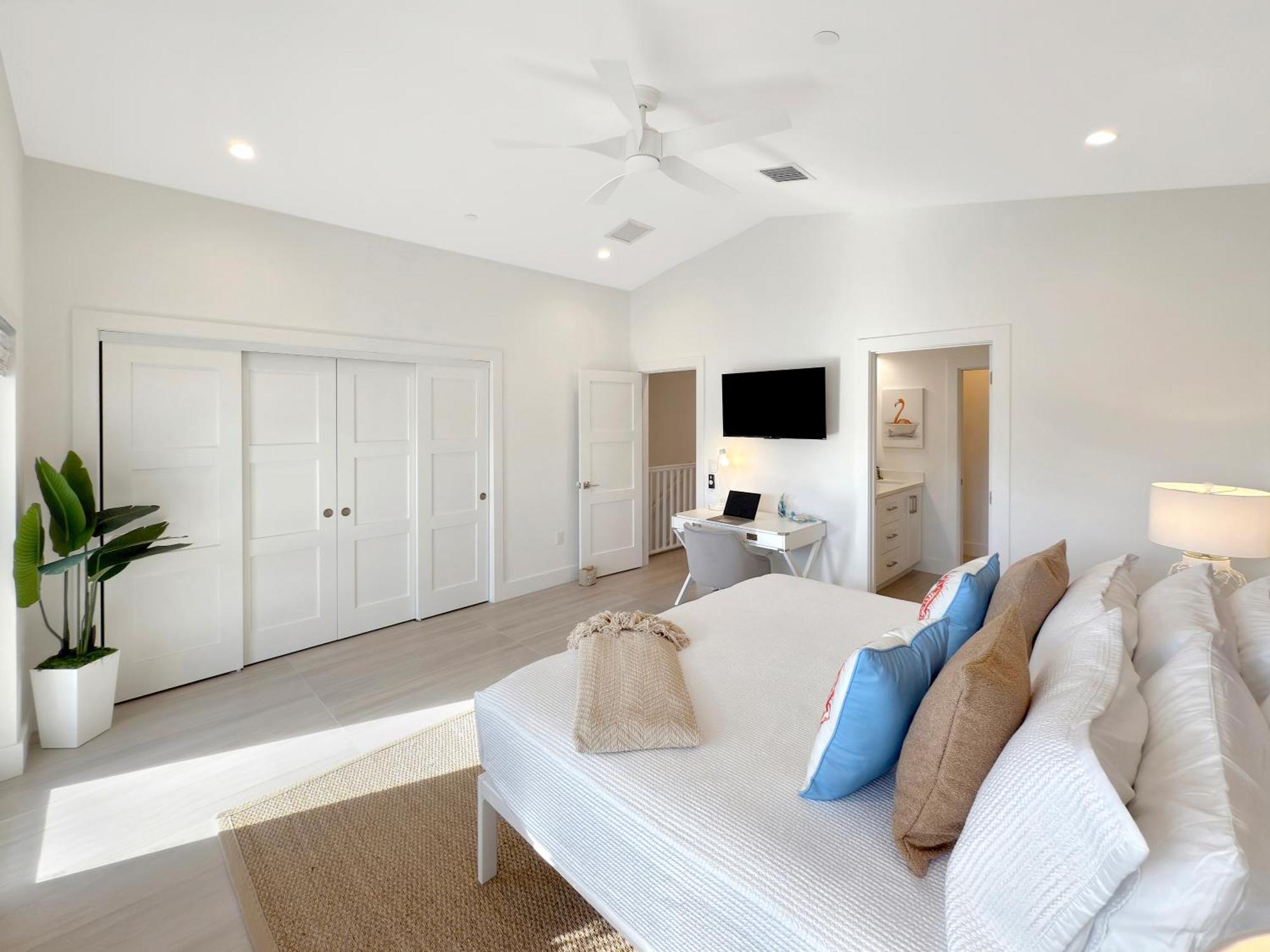 Holiday home At The Sandbar - Oceanfront, Htd Pool, Dock, Gameroom