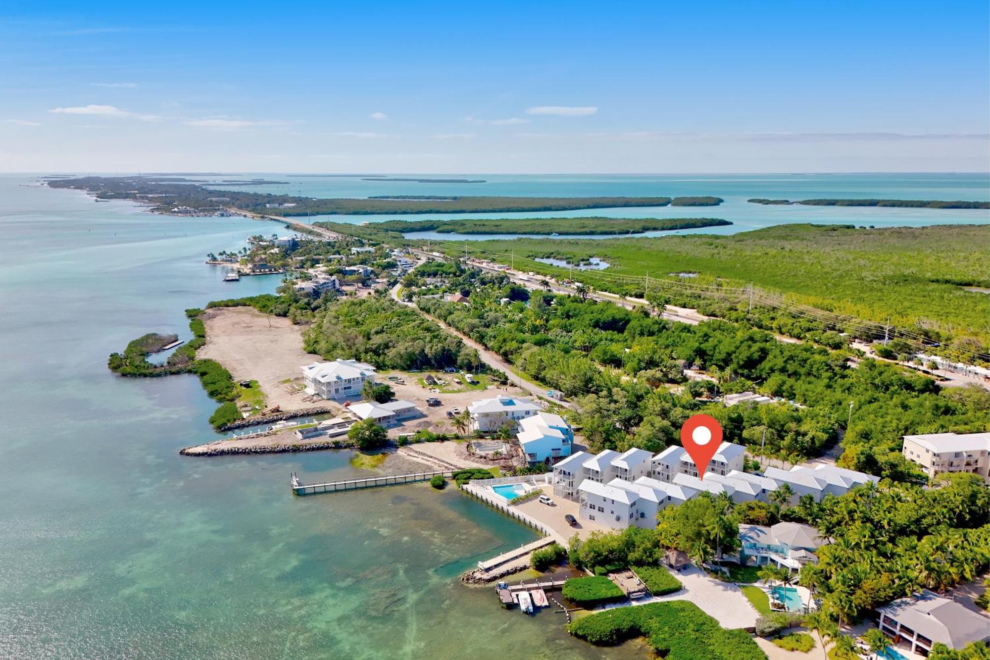 At The Sandbar - Oceanfront, Htd Pool, Dock, Gameroom * Islamorada