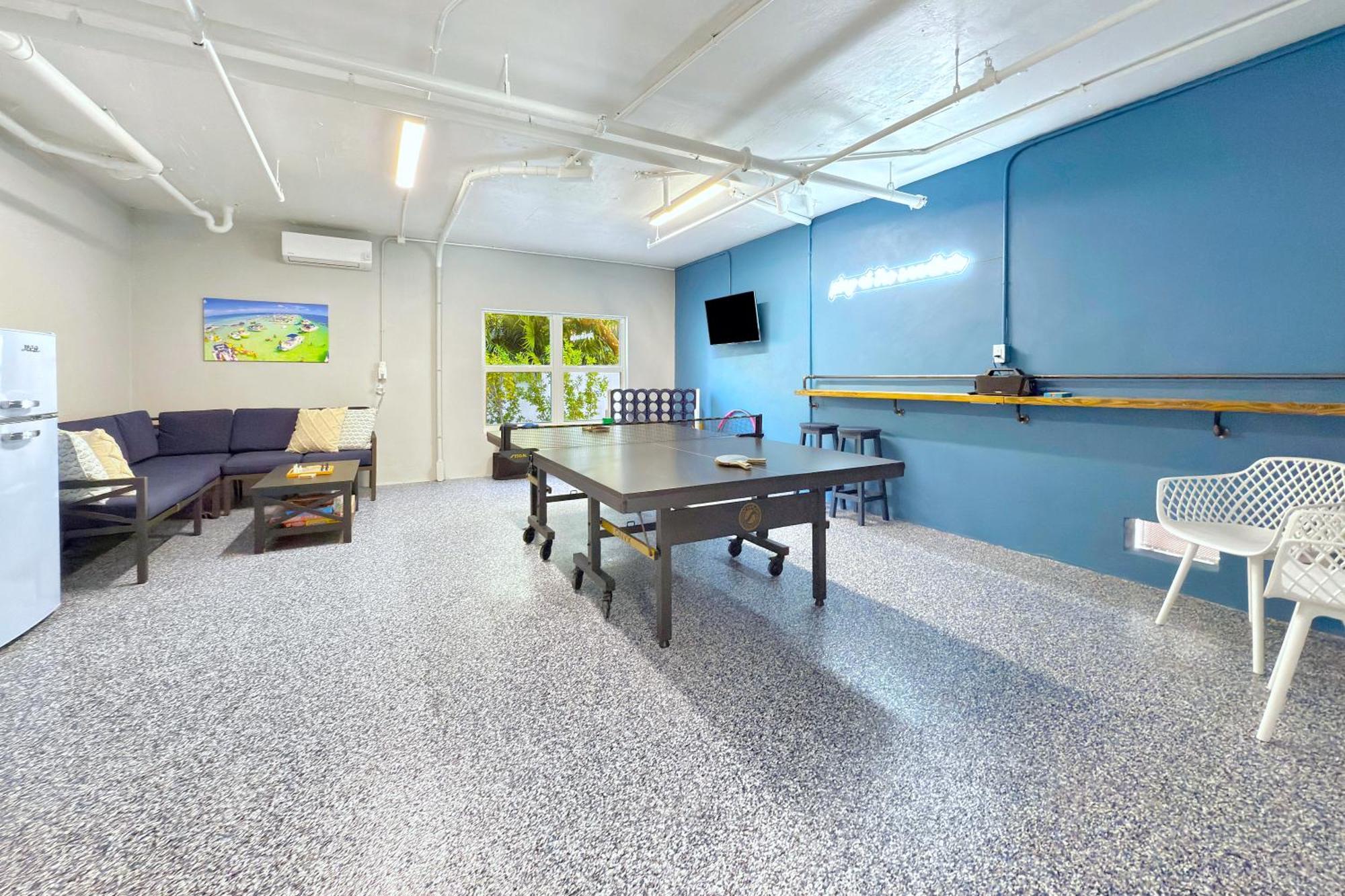 Holiday home At The Sandbar - Oceanfront, Htd Pool, Dock, Gameroom