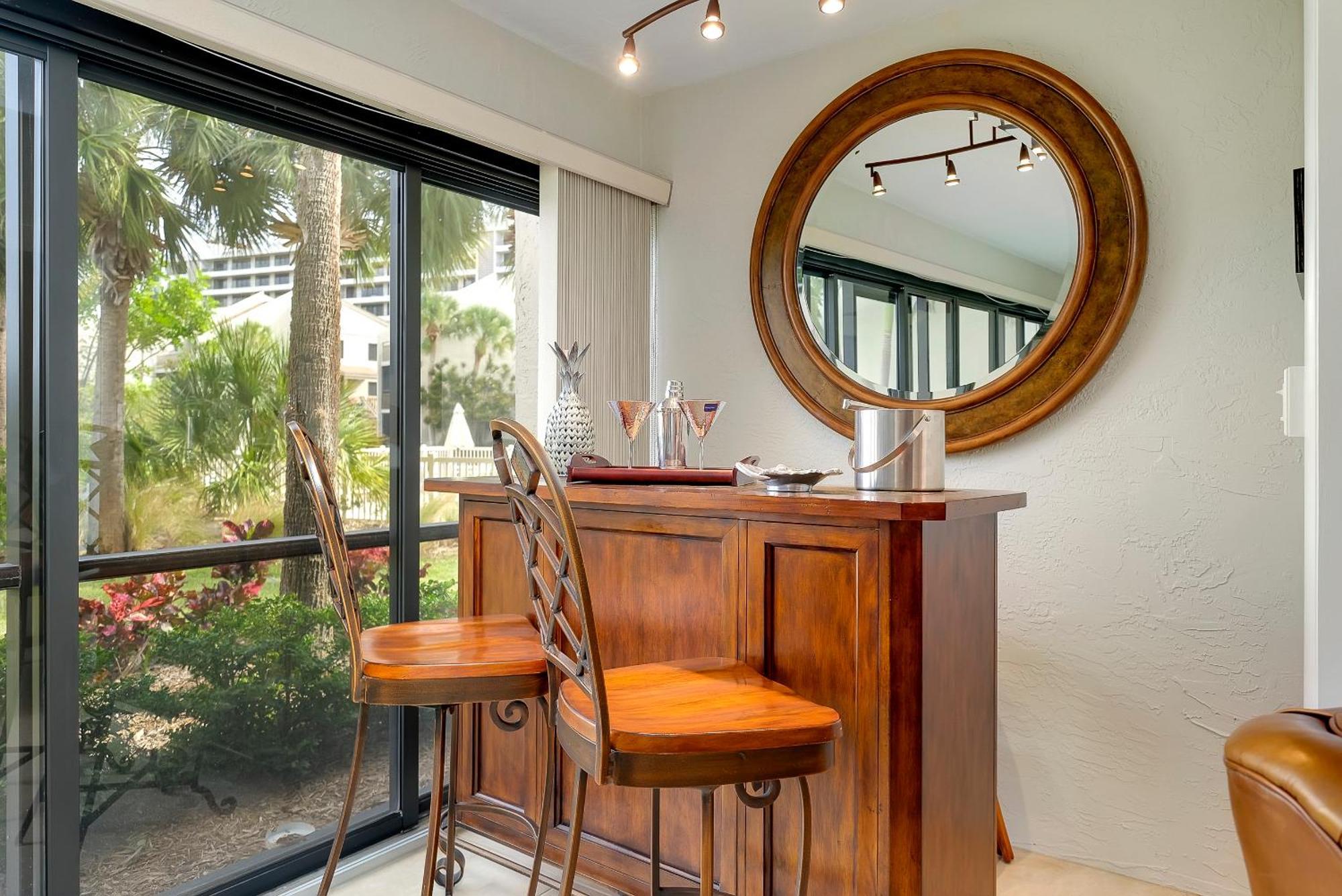 Available For Season! Tequila Sunrise On Siesta Key *