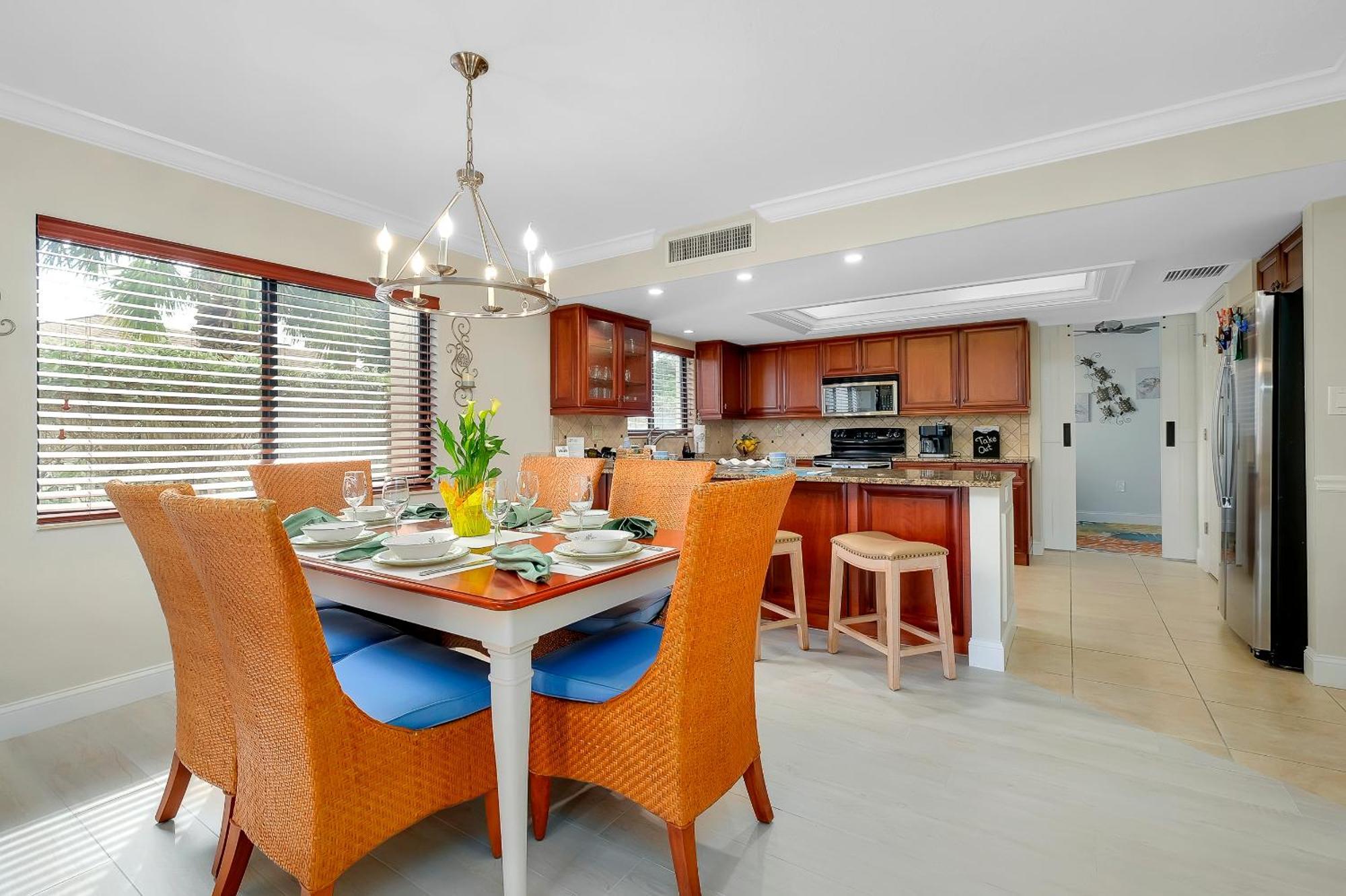 Available For Season! Tequila Sunrise On Siesta Key Apartment