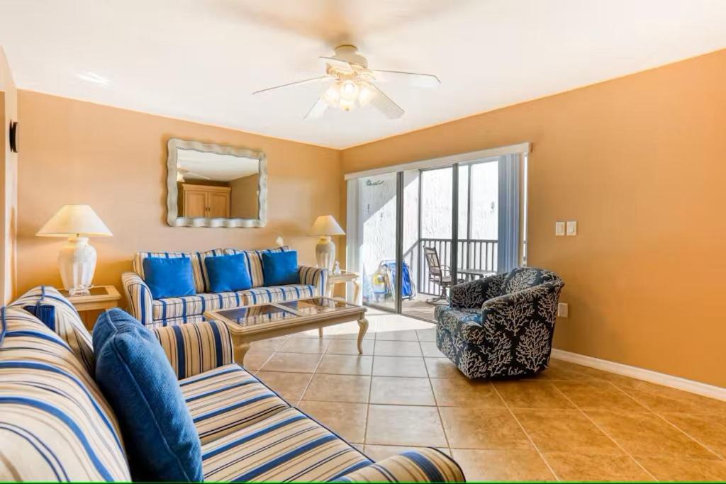 Apartment Siesta Paraiso With Pool Siesta Key Bay Oaks Sarasota