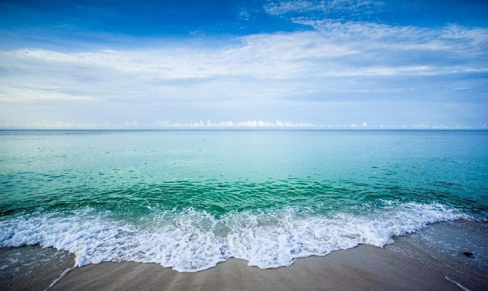Apartment Available For Season! Waterscape A601 Banana Pancakes *