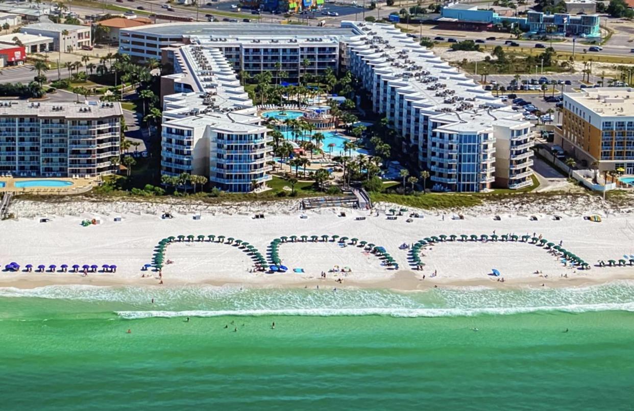 Apartment Available For Season! Waterscape A601 Banana Pancakes