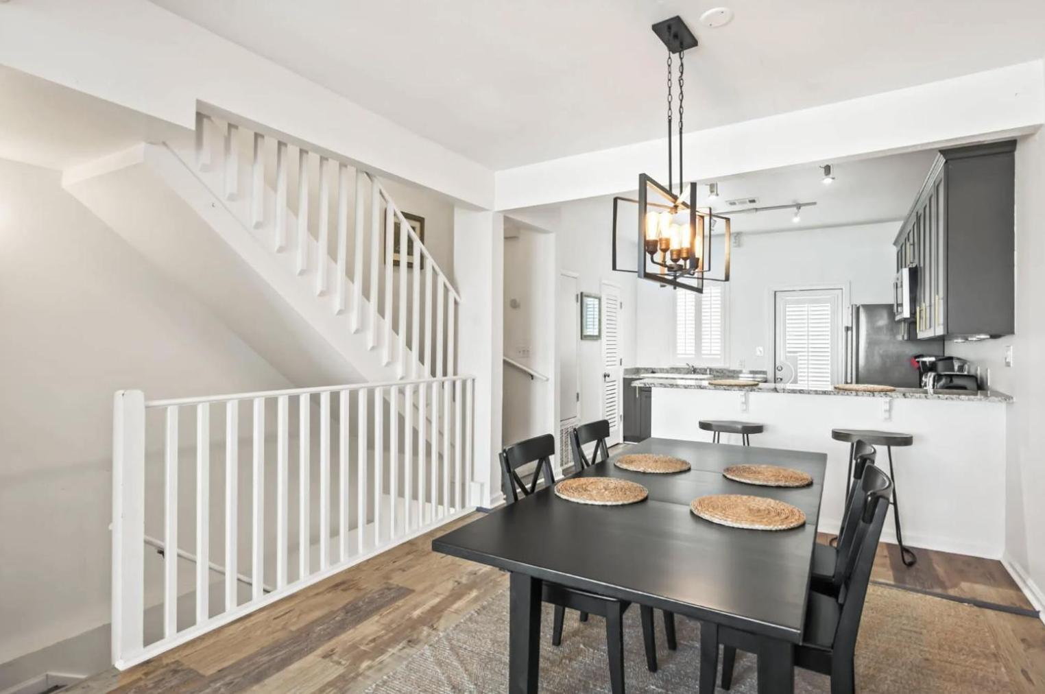 Apartment Available For Season! One Life One Gulf-front Townhome Seagrove Beach