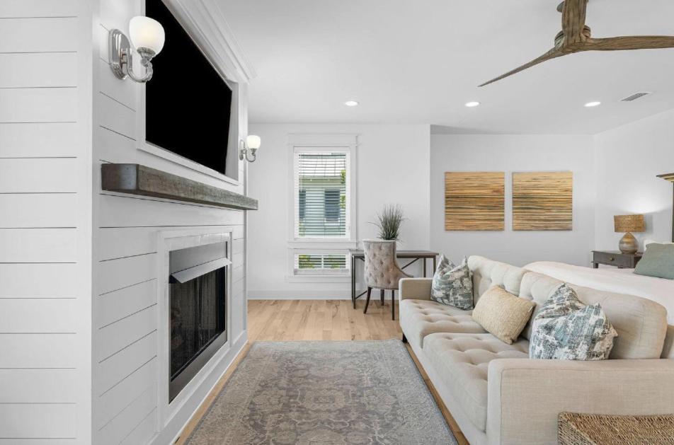 Available For Season! Hi Beautiful Ciao Bella At Seacrest Holiday home Inlet Beach