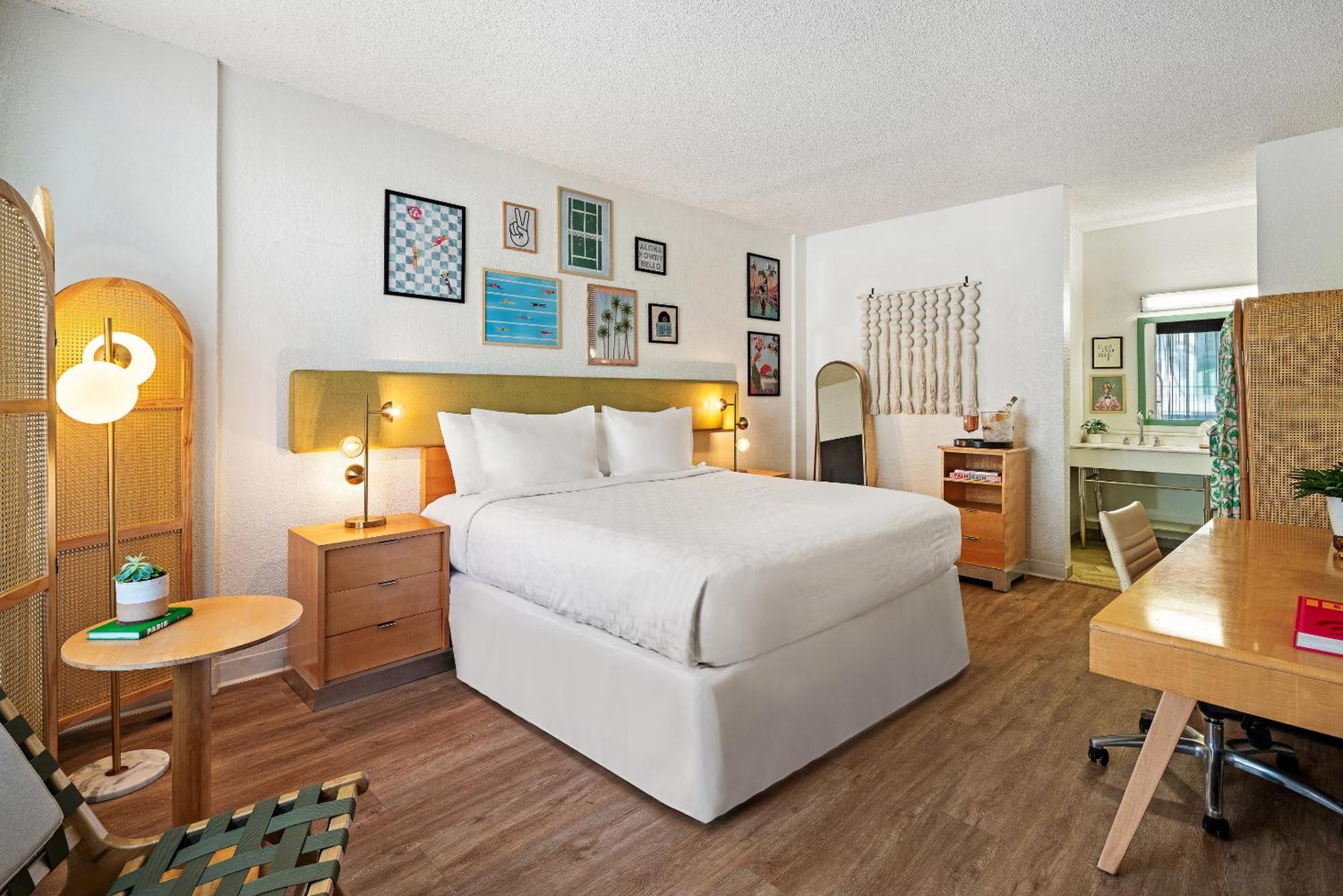 Hotel Palm Tree Club Miami North Bay Village
