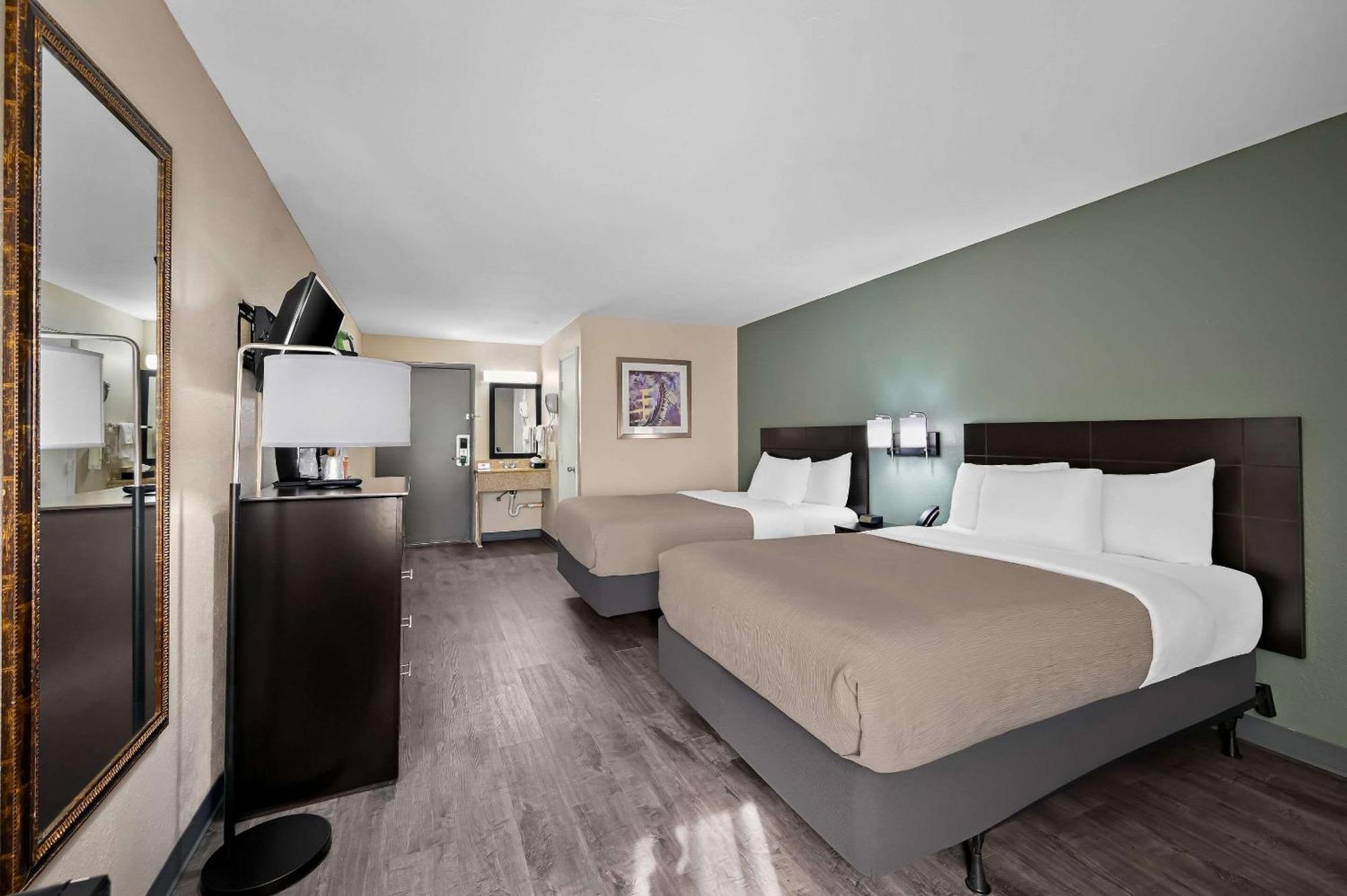 Quality Myers - Cape Coral