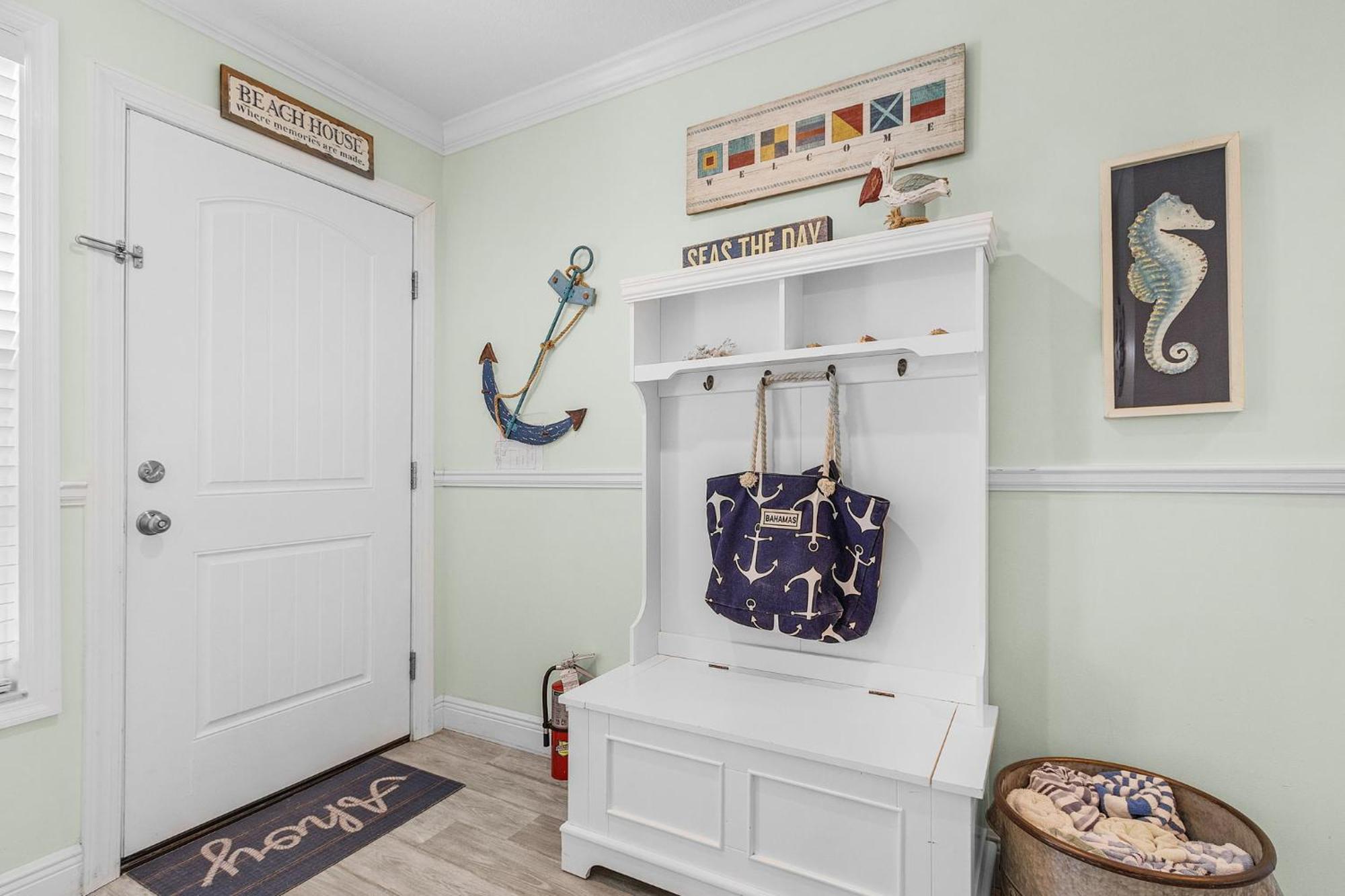 Close To Beach, Secluded Pier With Partial Bay Views - Blue Bayou B - Roelens Holiday home Fort Myers Beach