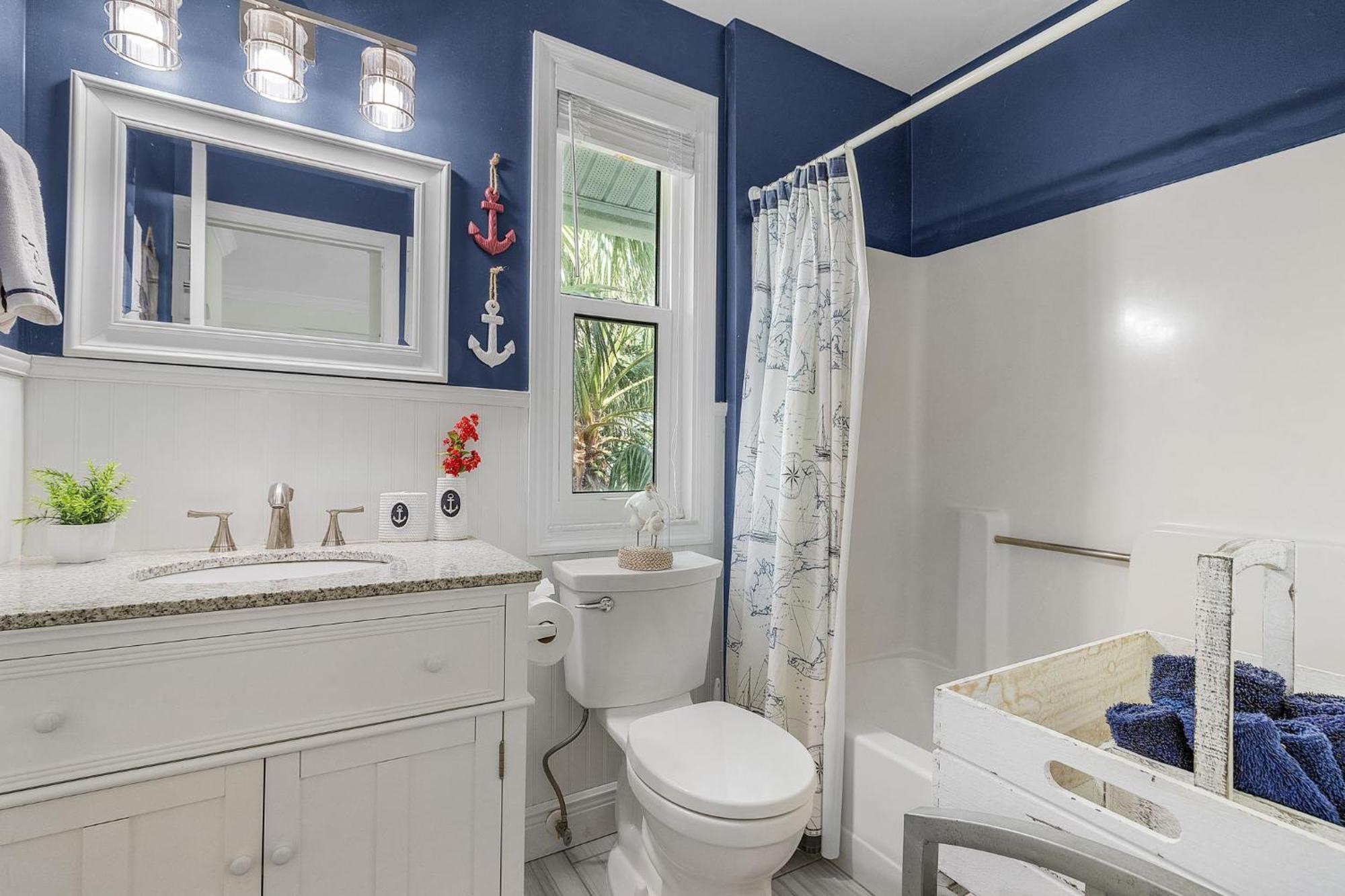 Close To Beach, Secluded Pier With Partial Bay Views - Blue Bayou B - Roelens Fort Myers Beach