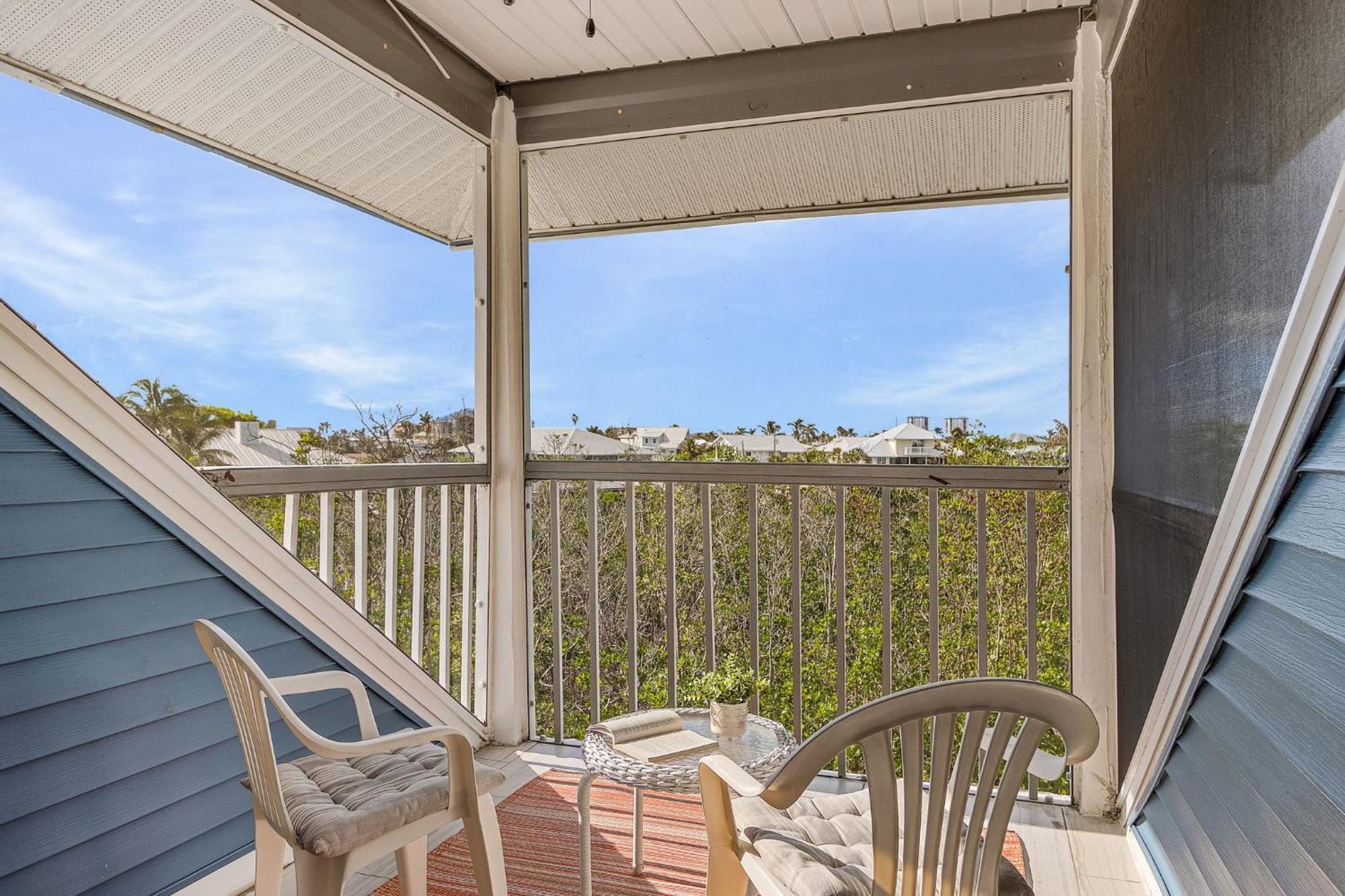 Holiday home Close To Beach, Secluded Pier With Partial Bay Views - Blue Bayou B - Roelens Fort Myers Beach