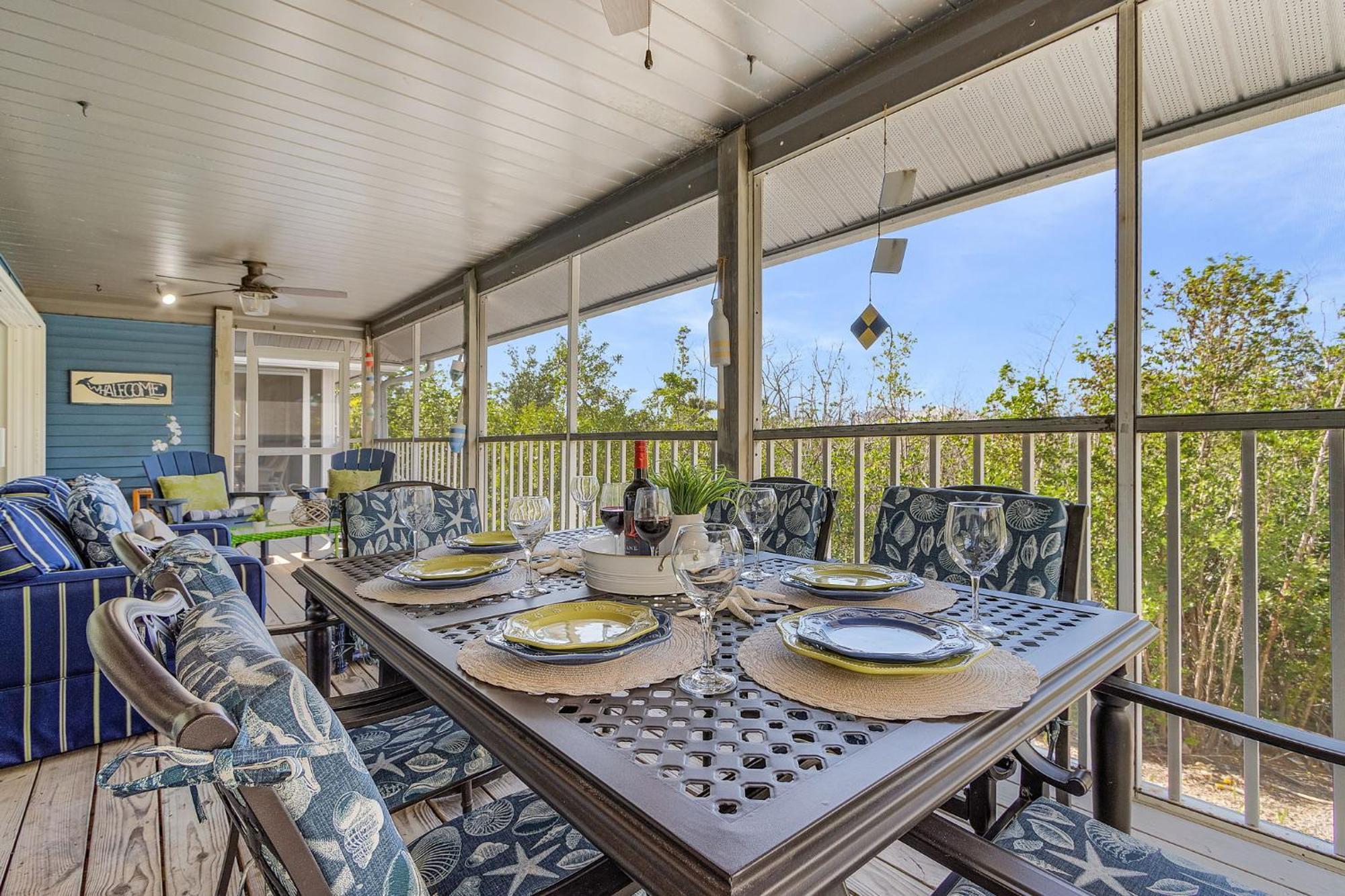 Close To Beach, Secluded Pier With Partial Bay Views - Blue Bayou B - Roelens Holiday home