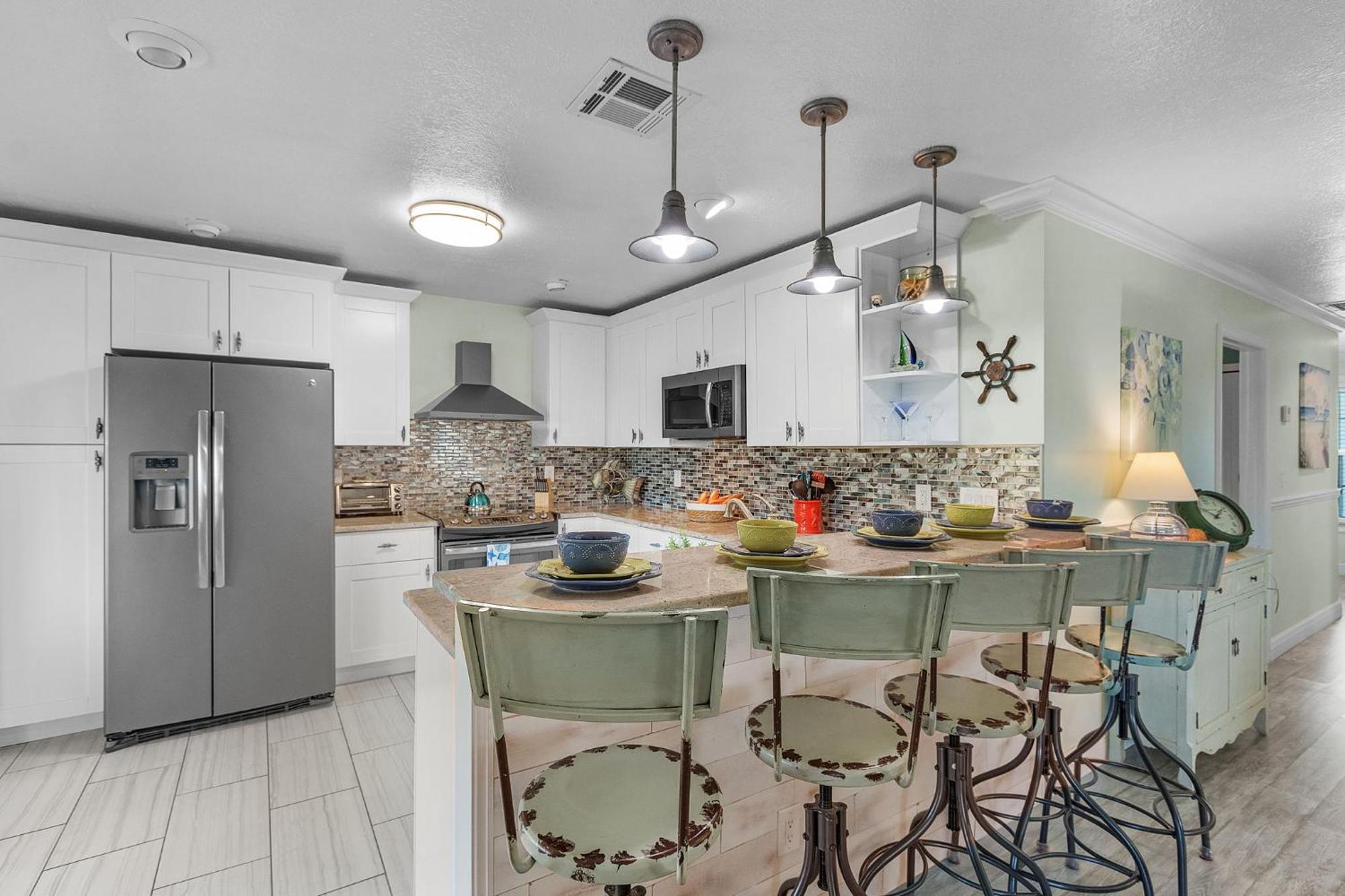 Holiday home Close To Beach, Secluded Pier With Partial Bay Views - Blue Bayou B - Roelens Fort Myers Beach