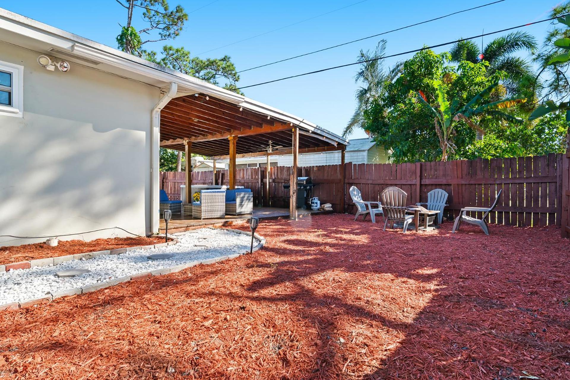 Tropical Escape Pool Sauna 4bdrm 8 Min Bch Boynton Beach