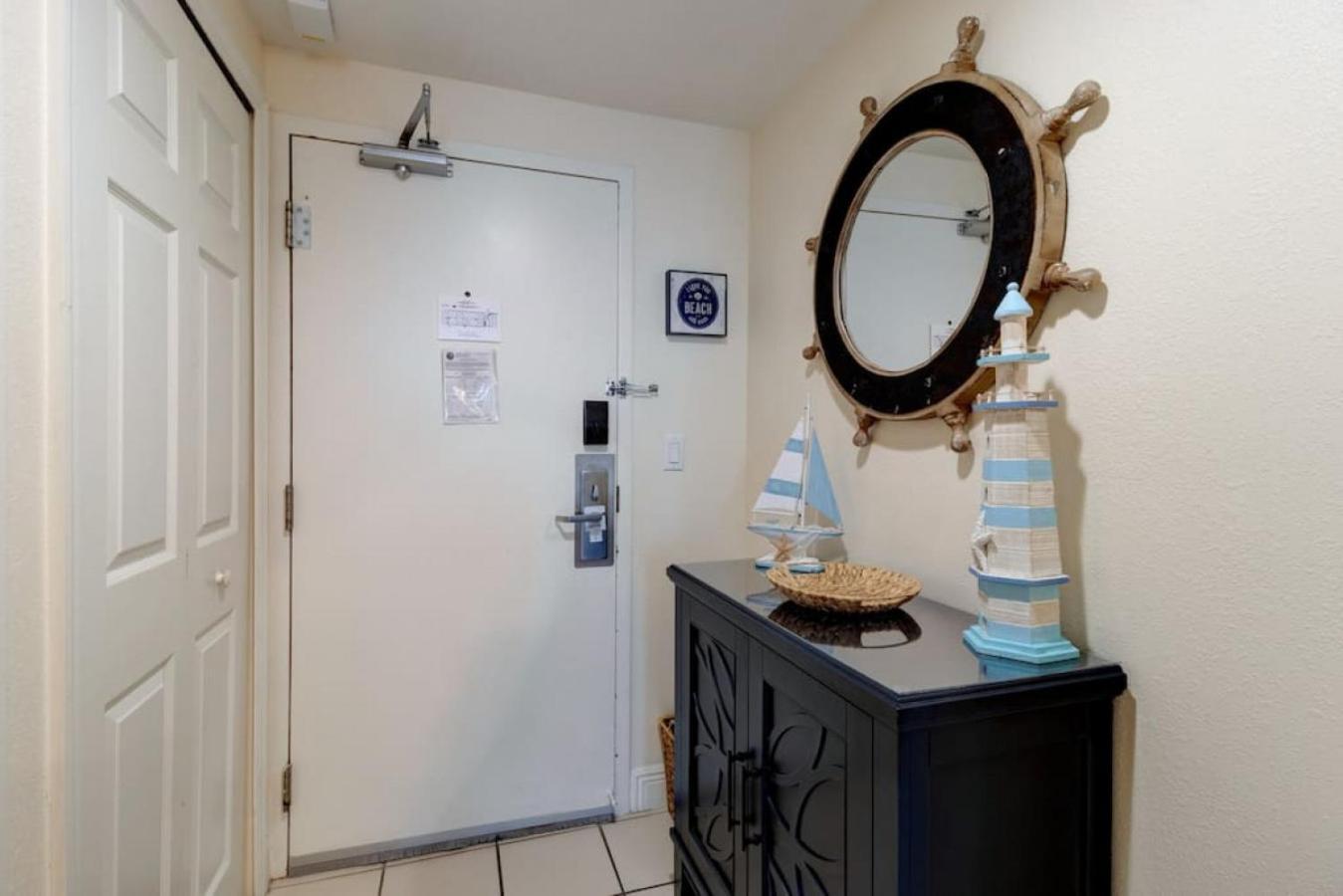 Holiday home Adorable Ocean View Dbr 705