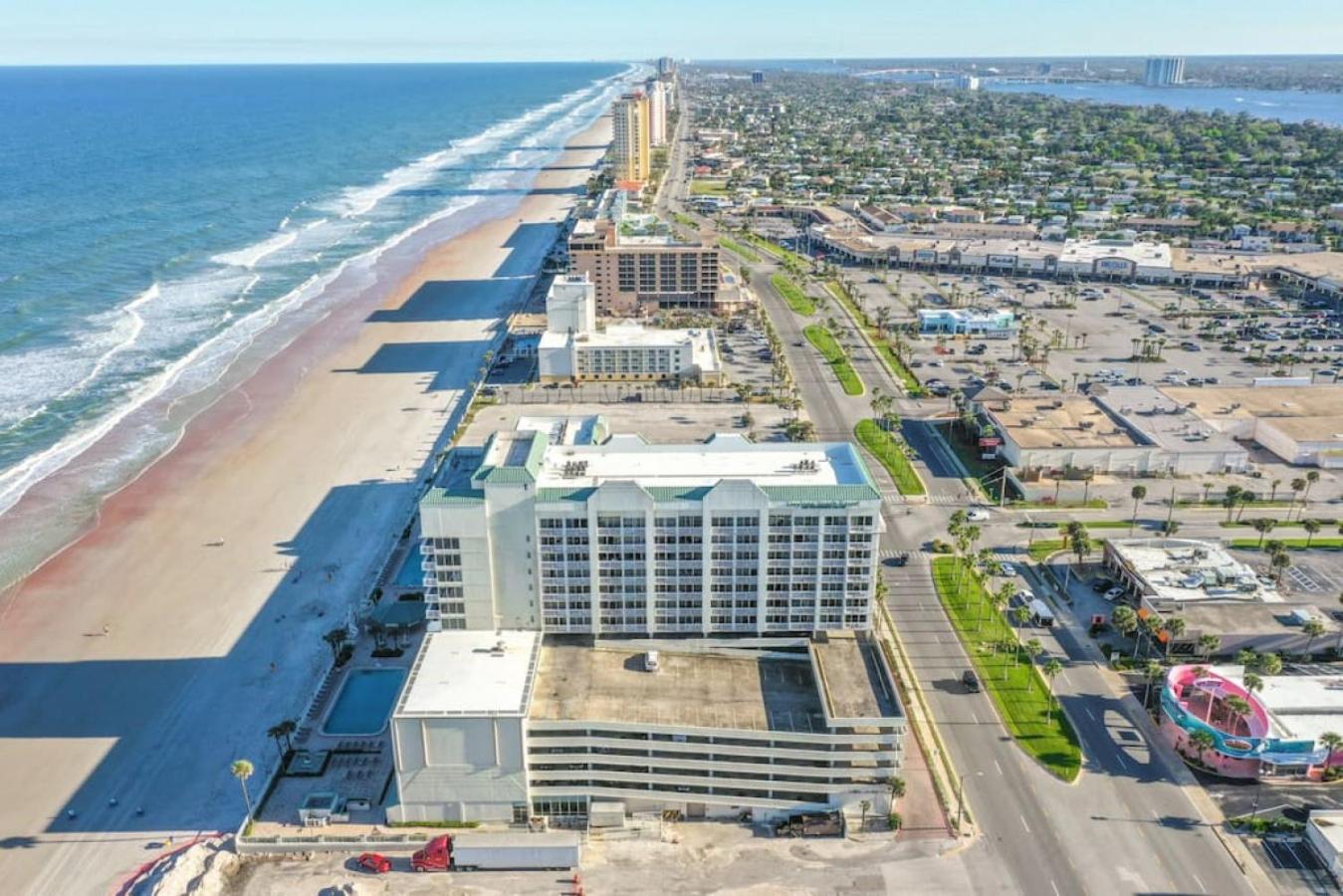 Adorable Ocean View Dbr 705 *