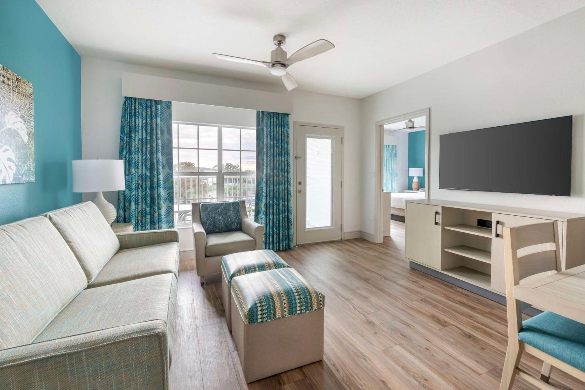 Hilton Vacation Club Aqua Sol Orlando West Resort Four Corners