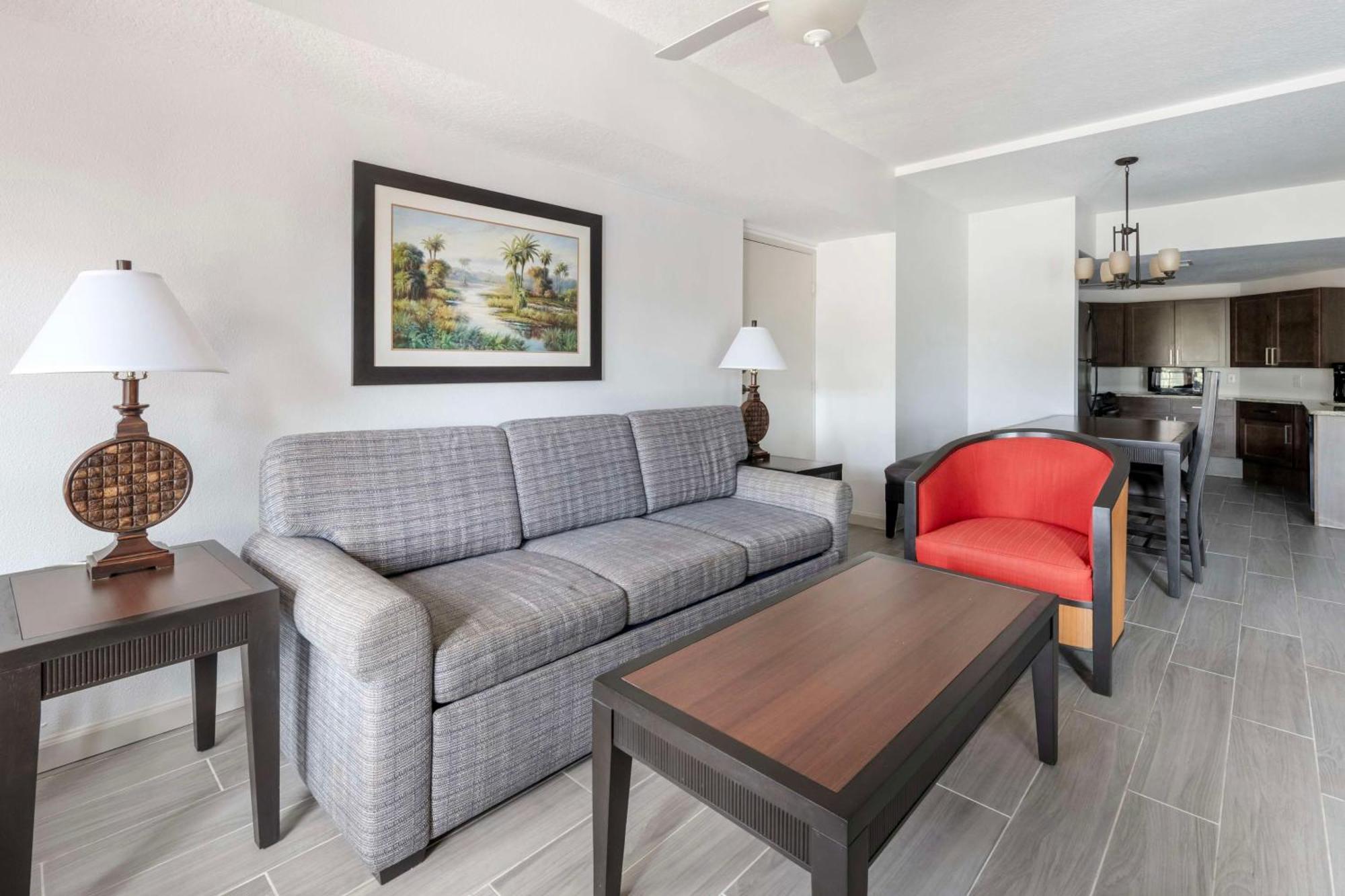Hilton Vacation Club Aqua Sol Orlando West Resort 4*