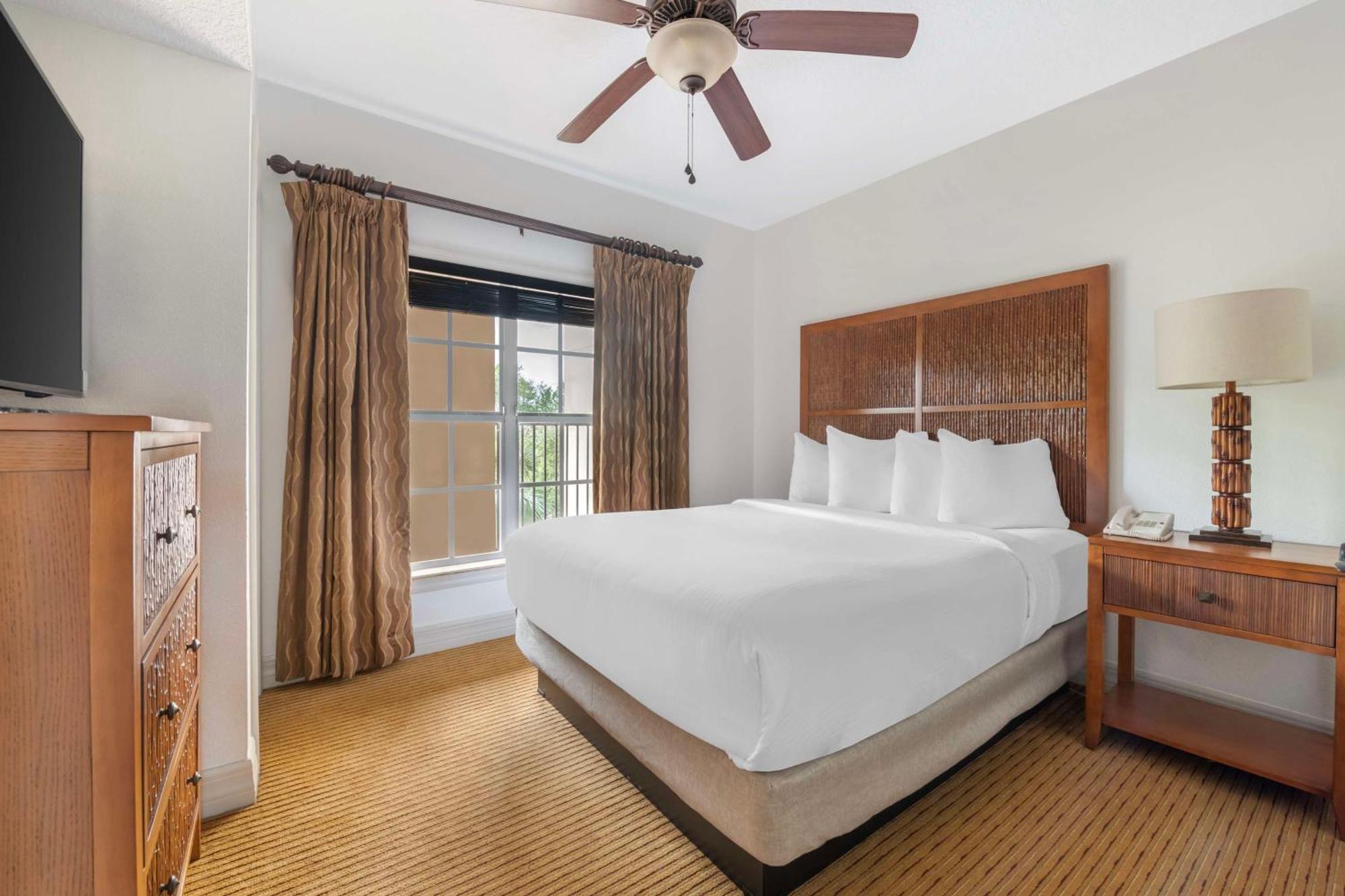 Resort Hilton Vacation Club Aqua Sol Orlando West Four Corners