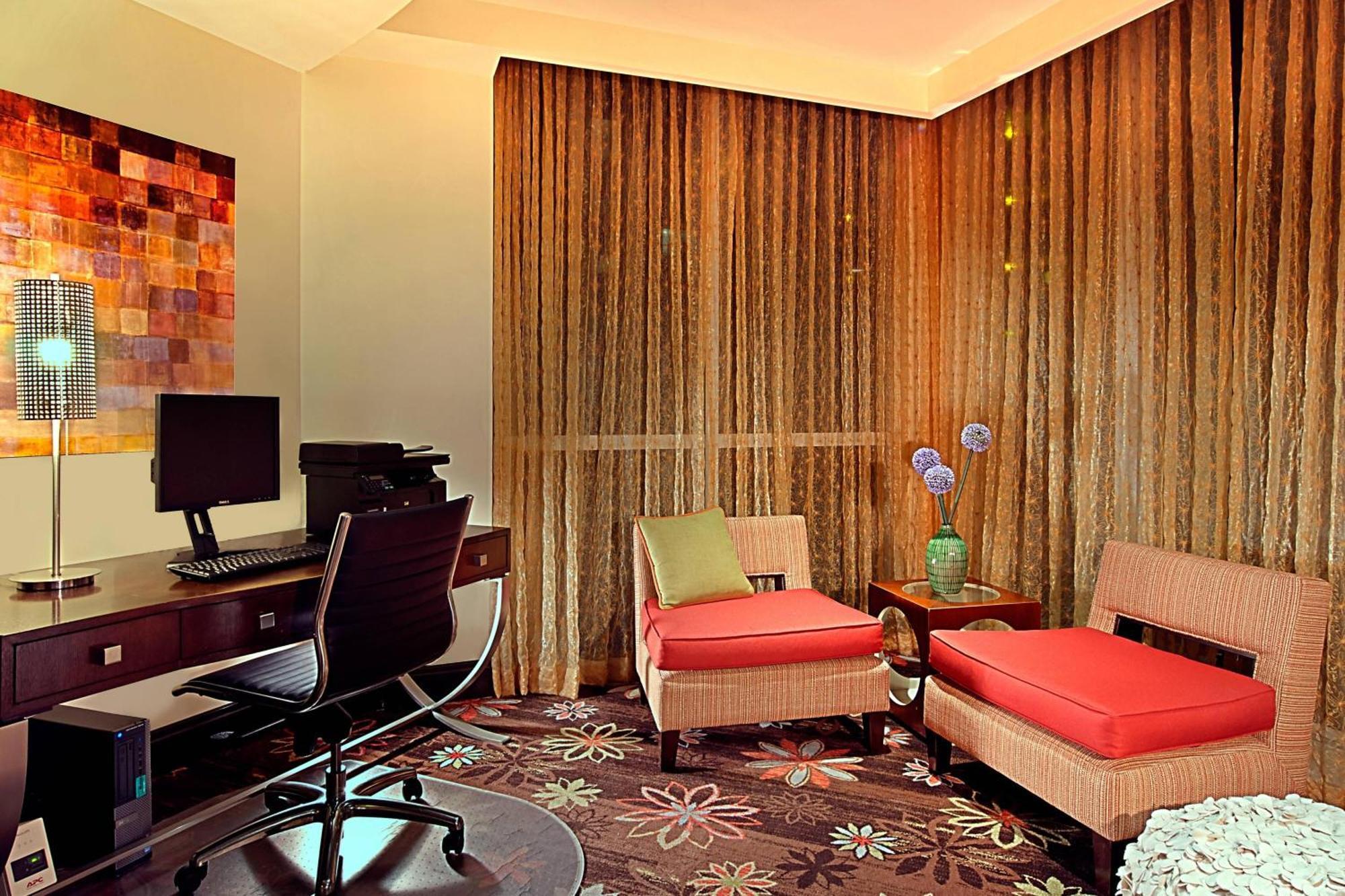 By Marriott St. Petersburg Treasure Island Hotel St. Pete Beach