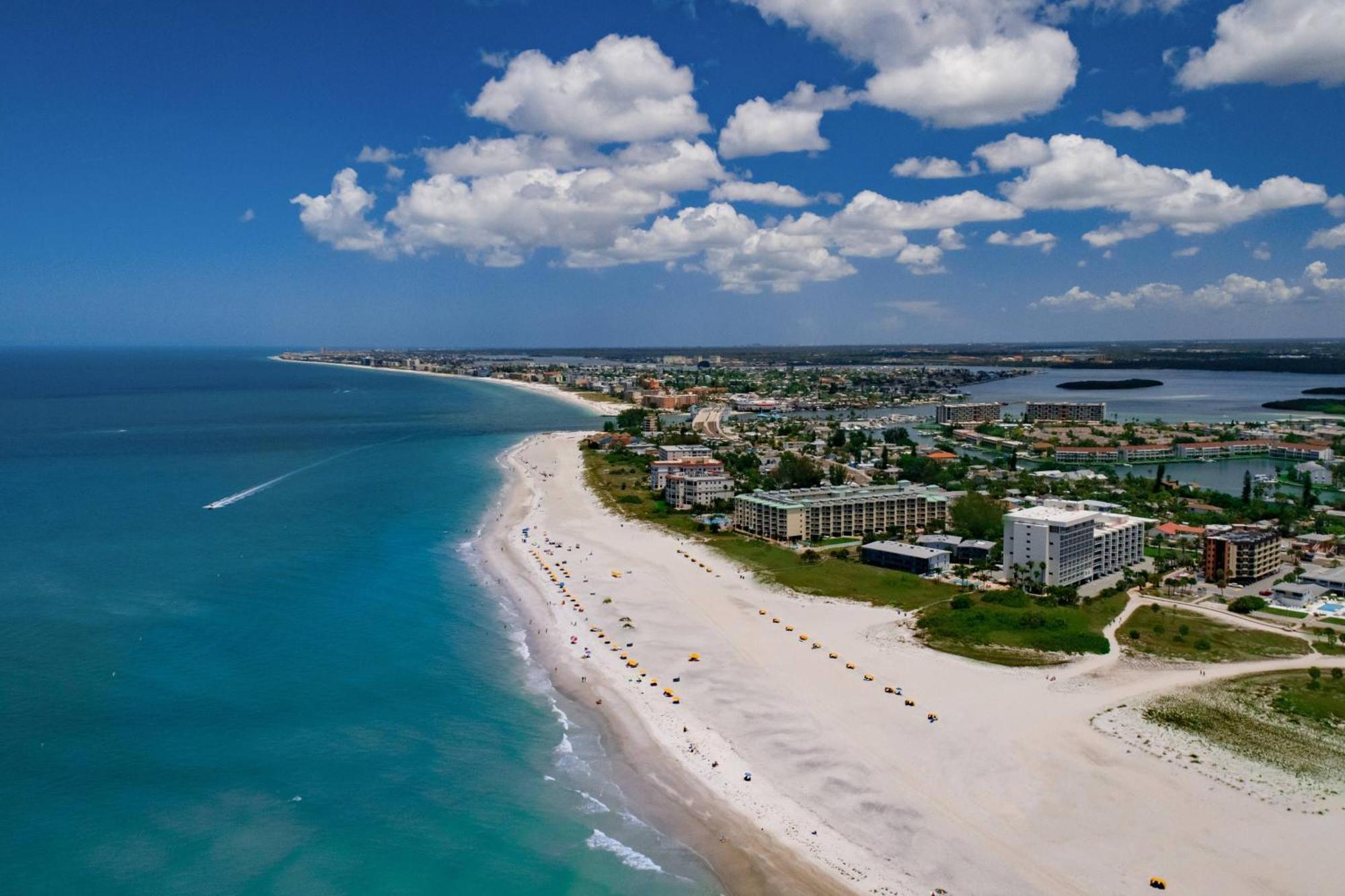 By Marriott St. Petersburg Treasure Island 3* St. Pete Beach