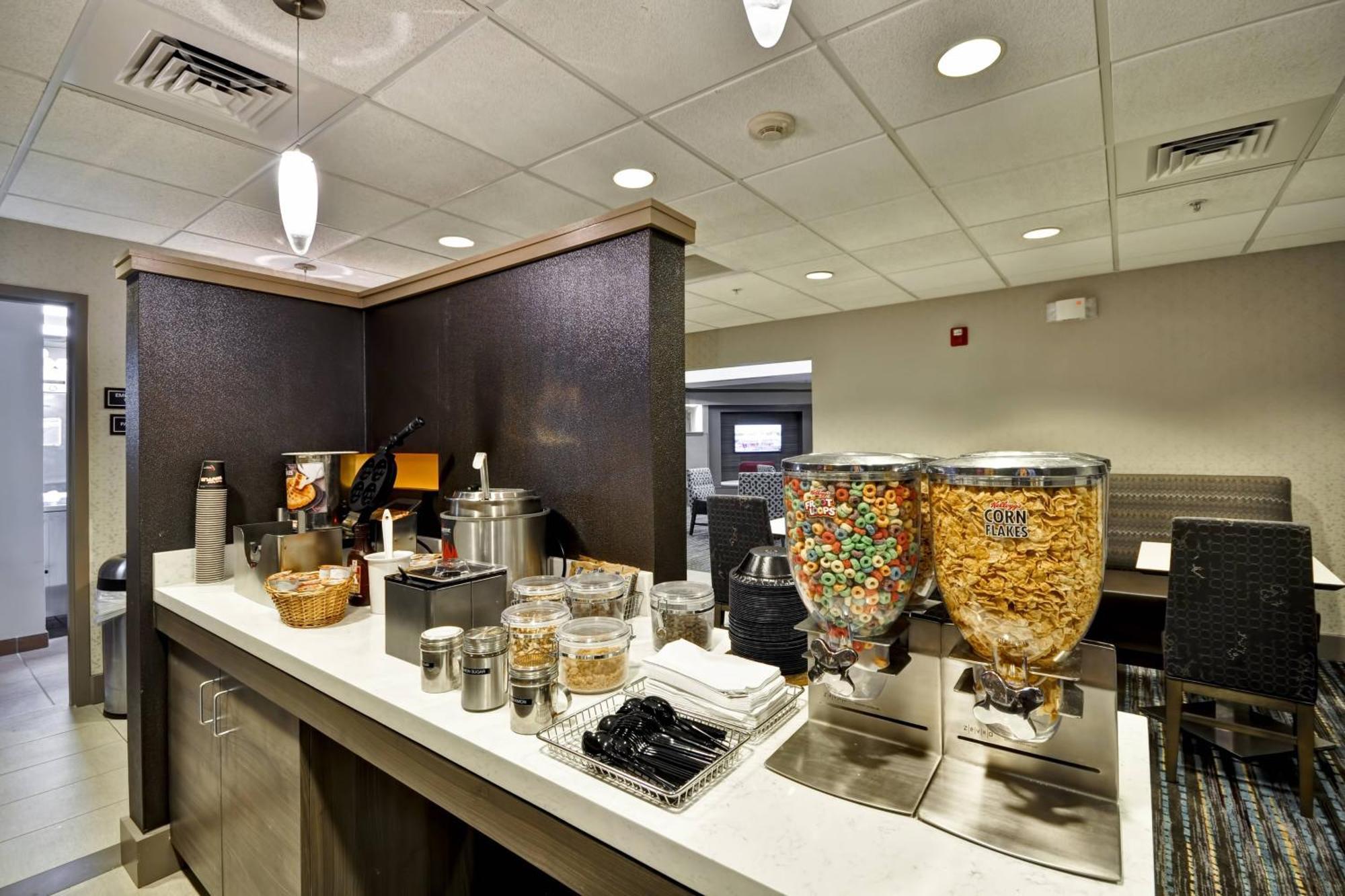 By Marriott Airport 3* Jacksonville