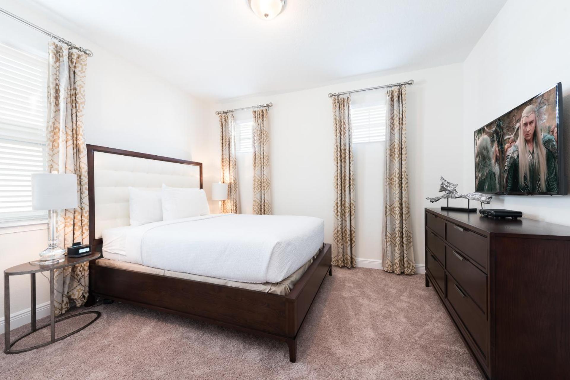 Cozy By Rentyl Near With Private Pool & Amenities - 340p *