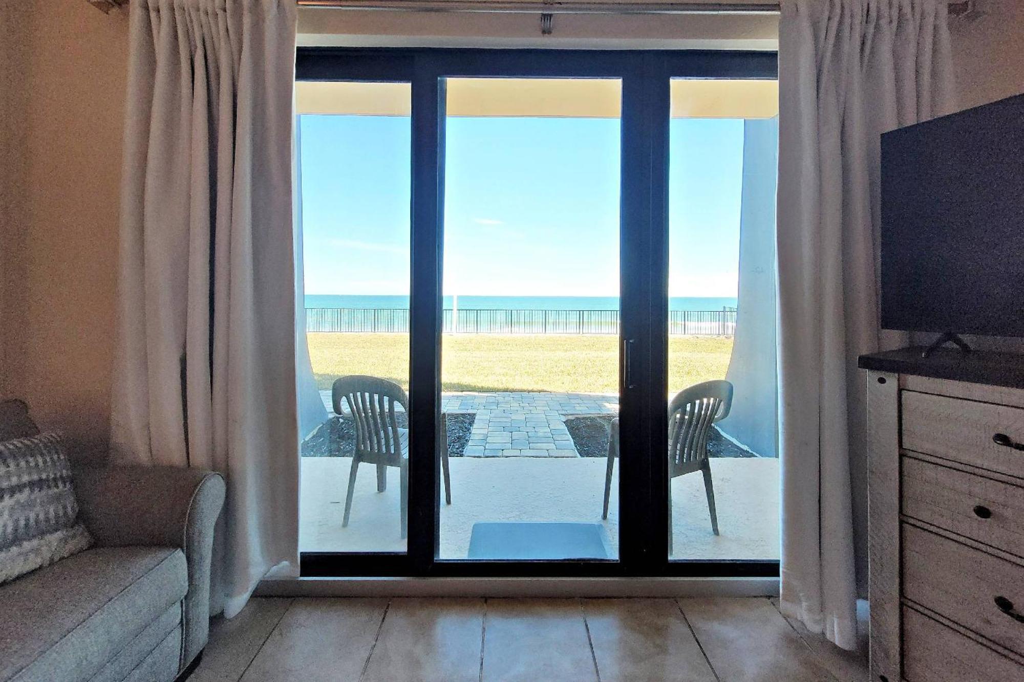 Unit #103 * Daytona Beach