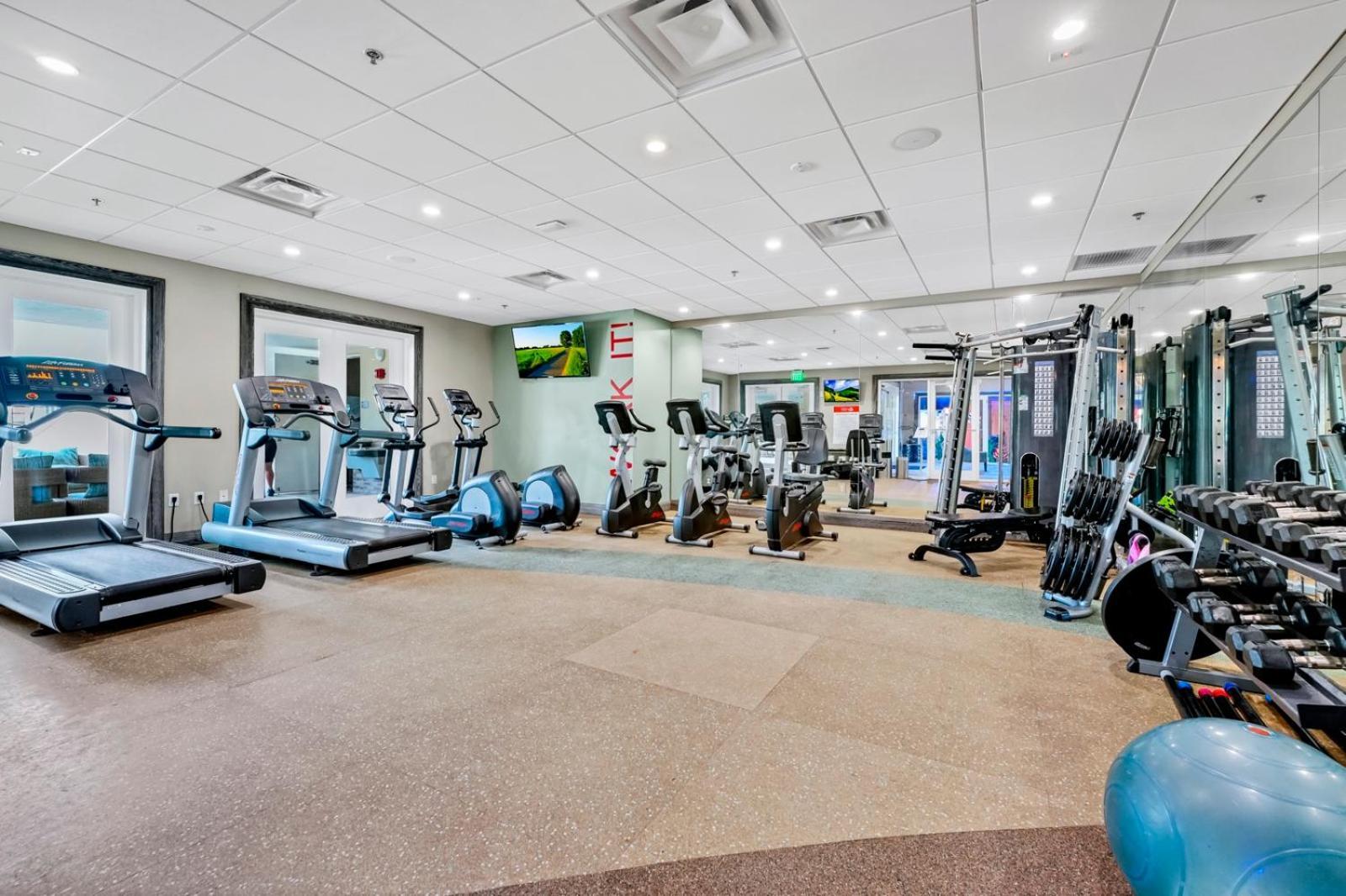 Spacious By Rentyl With Water Park Access Near - 7501m Villa *