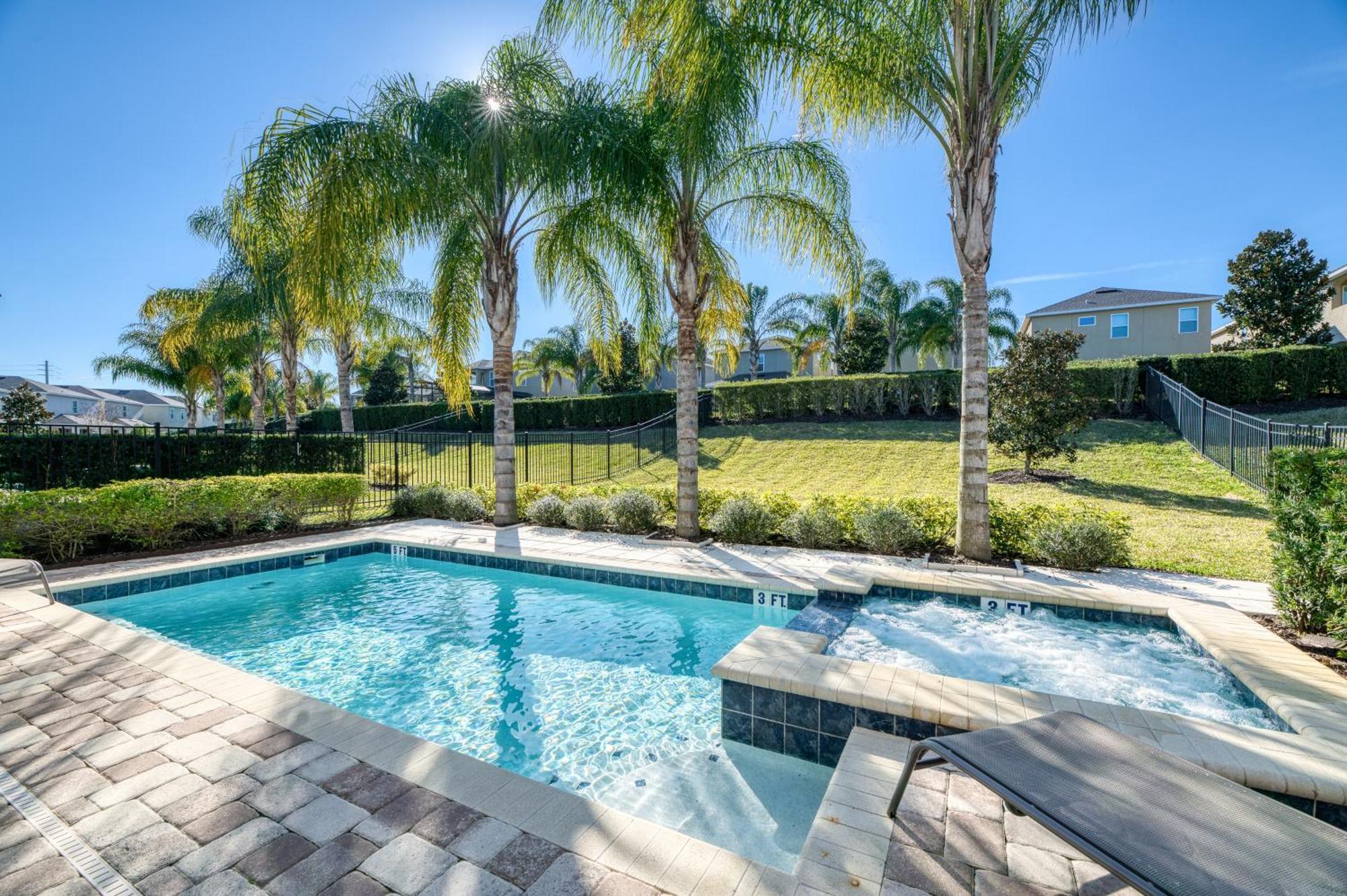 Villa Spacious By Rentyl With Water Park Access Near - 7501m *