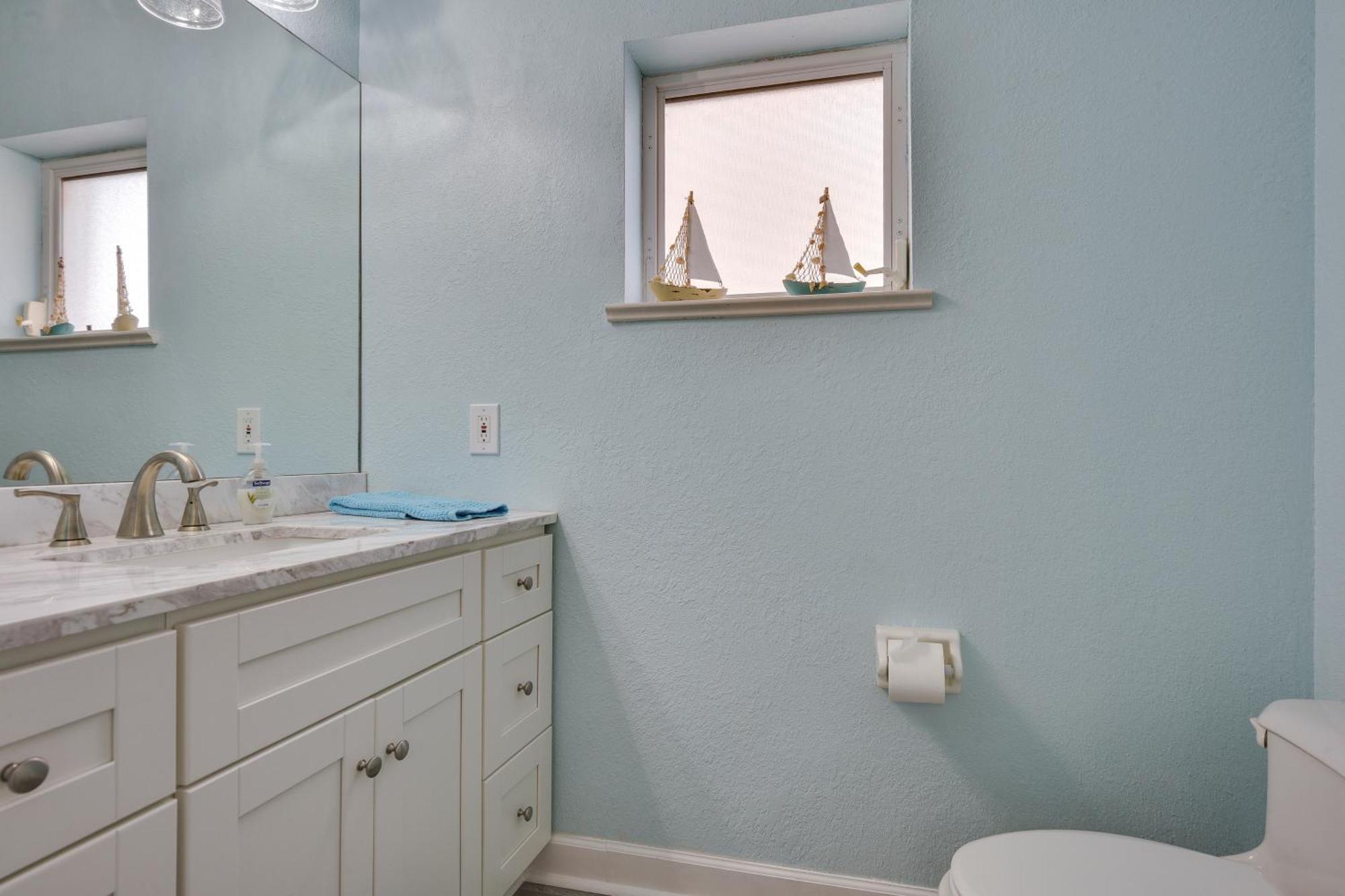 Waterfront Nettles Island House Pool Access * Jensen Beach