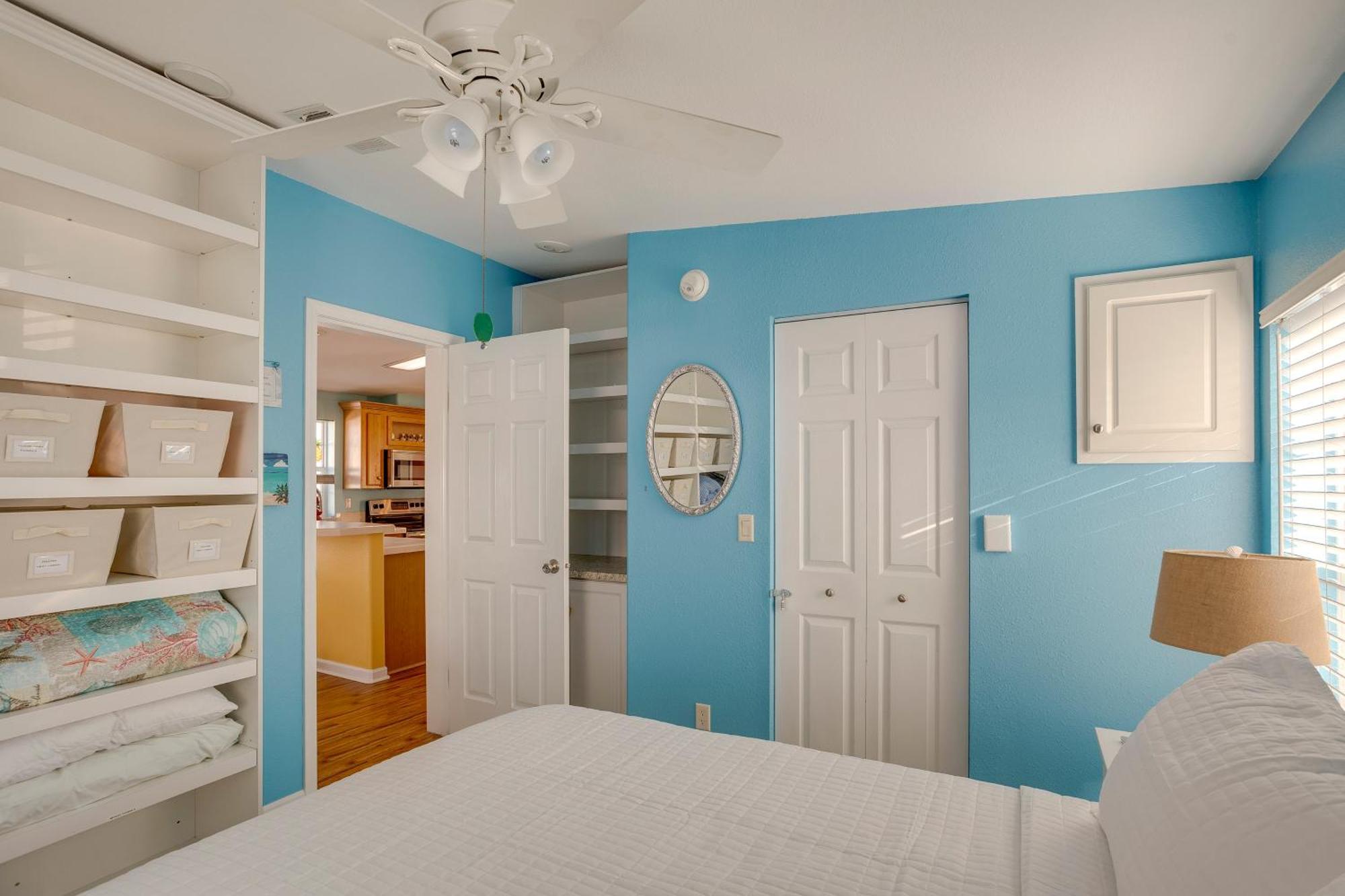 Holiday home Nettles Island Jensen Walk To Ocean!