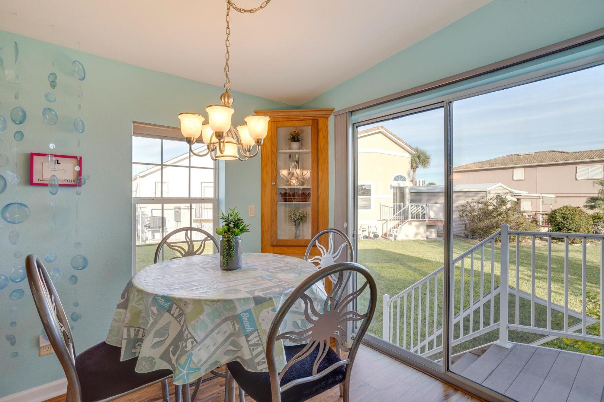 Holiday home Nettles Island Jensen Walk To Ocean!