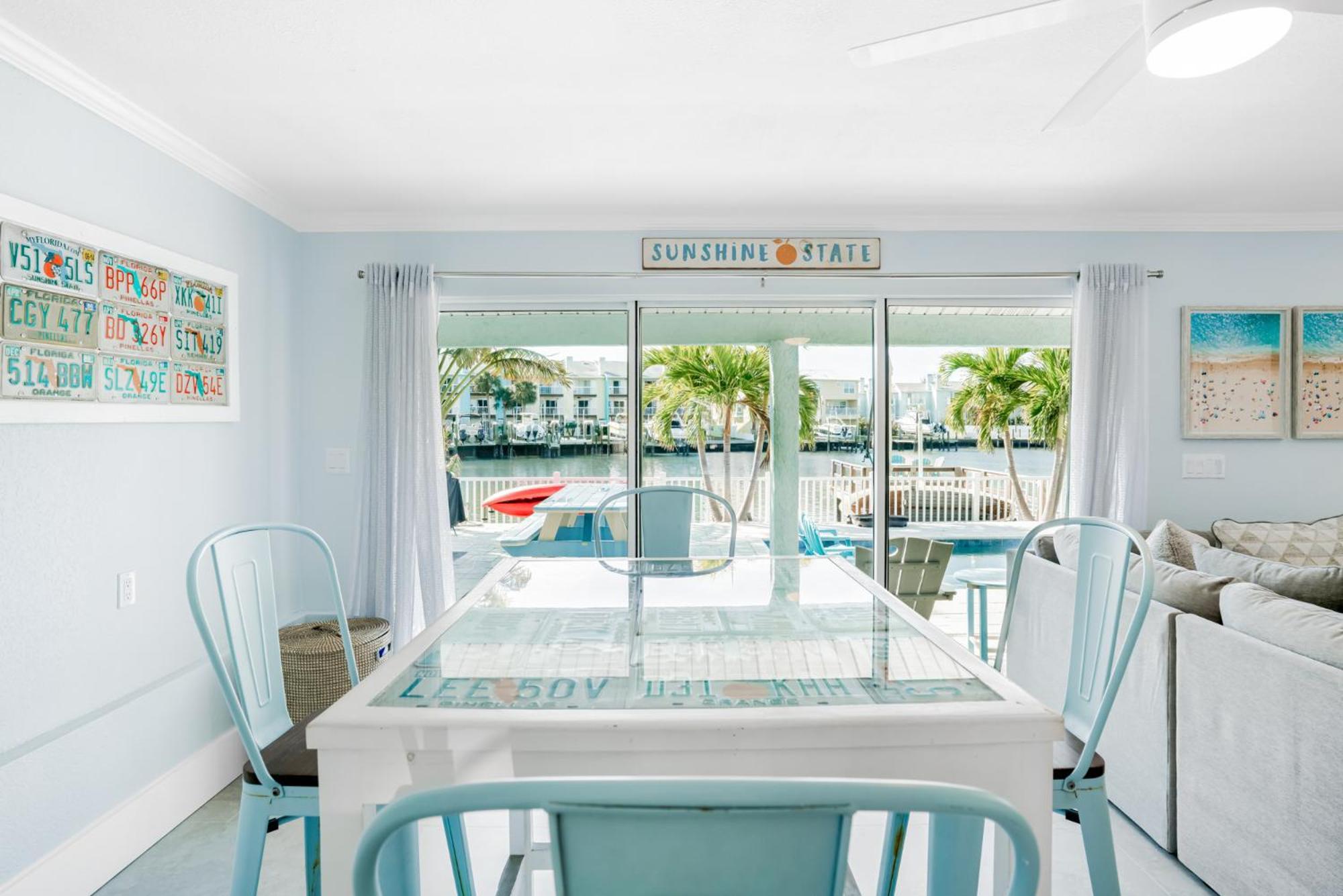 Unleash Paradise At Bahia Paradise With Waterfront Pool & Pet Friendly Holiday home Clearwater Beach