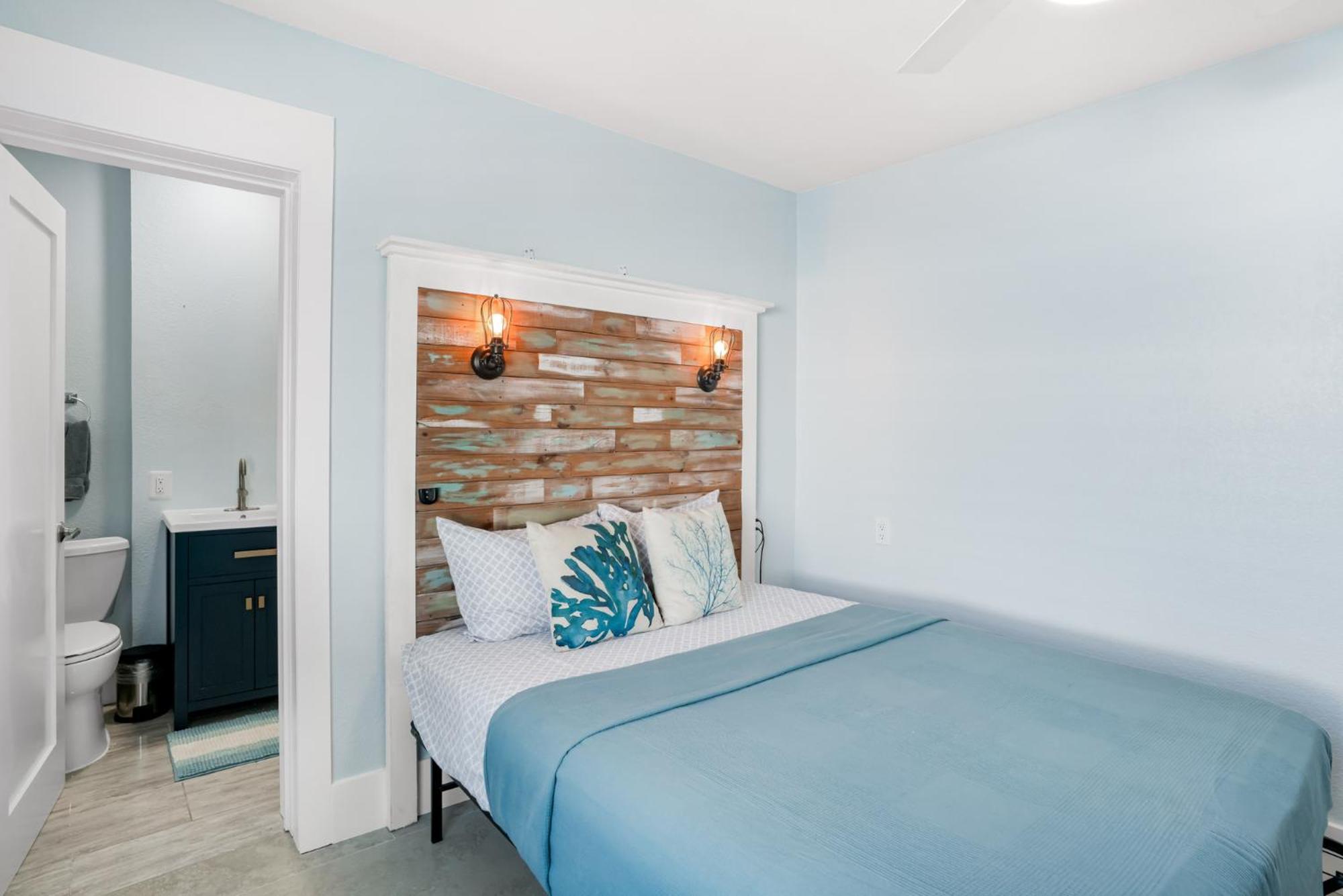 Unleash Paradise At Bahia Paradise With Waterfront Pool & Pet Friendly * Clearwater Beach