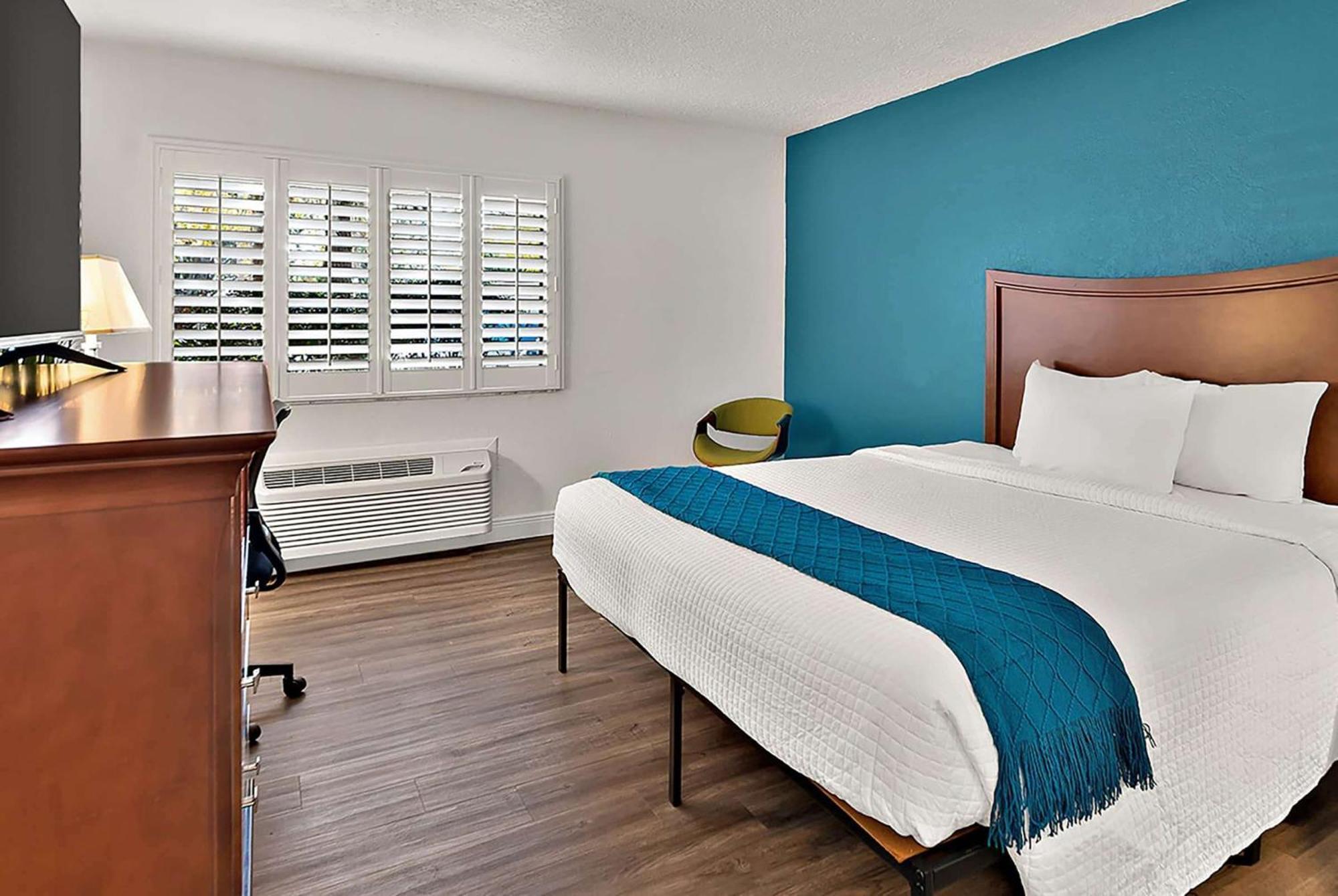 Paddletail Waterfront Lodge, Trademark Collection By Wyndham 3*