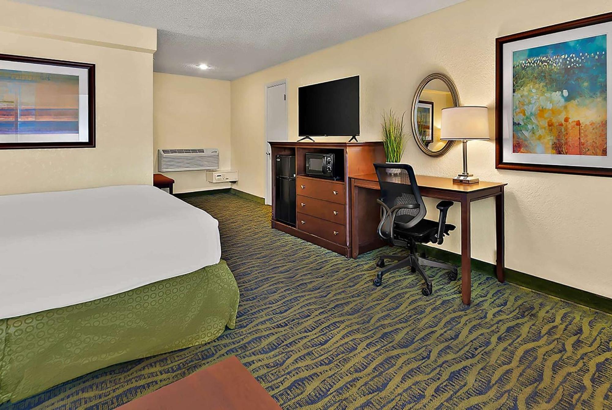 Paddletail Waterfront Lodge, Trademark Collection By Wyndham 3* Crystal River