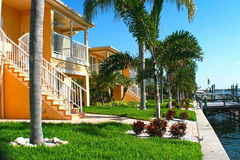 Coconut Villas