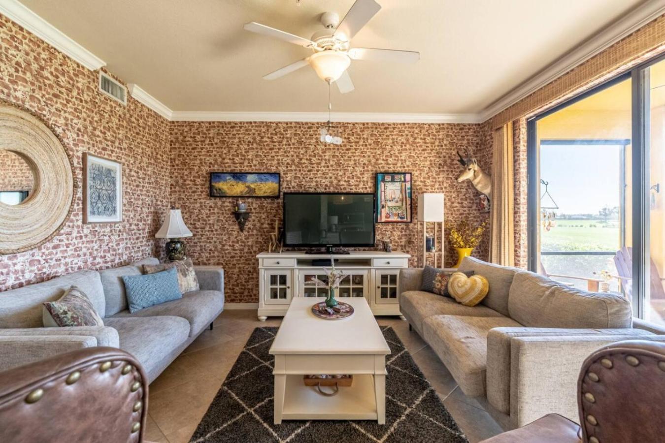 Holiday home Live In Paradise With Golf Tennis Gym Pools And Bonita Springs