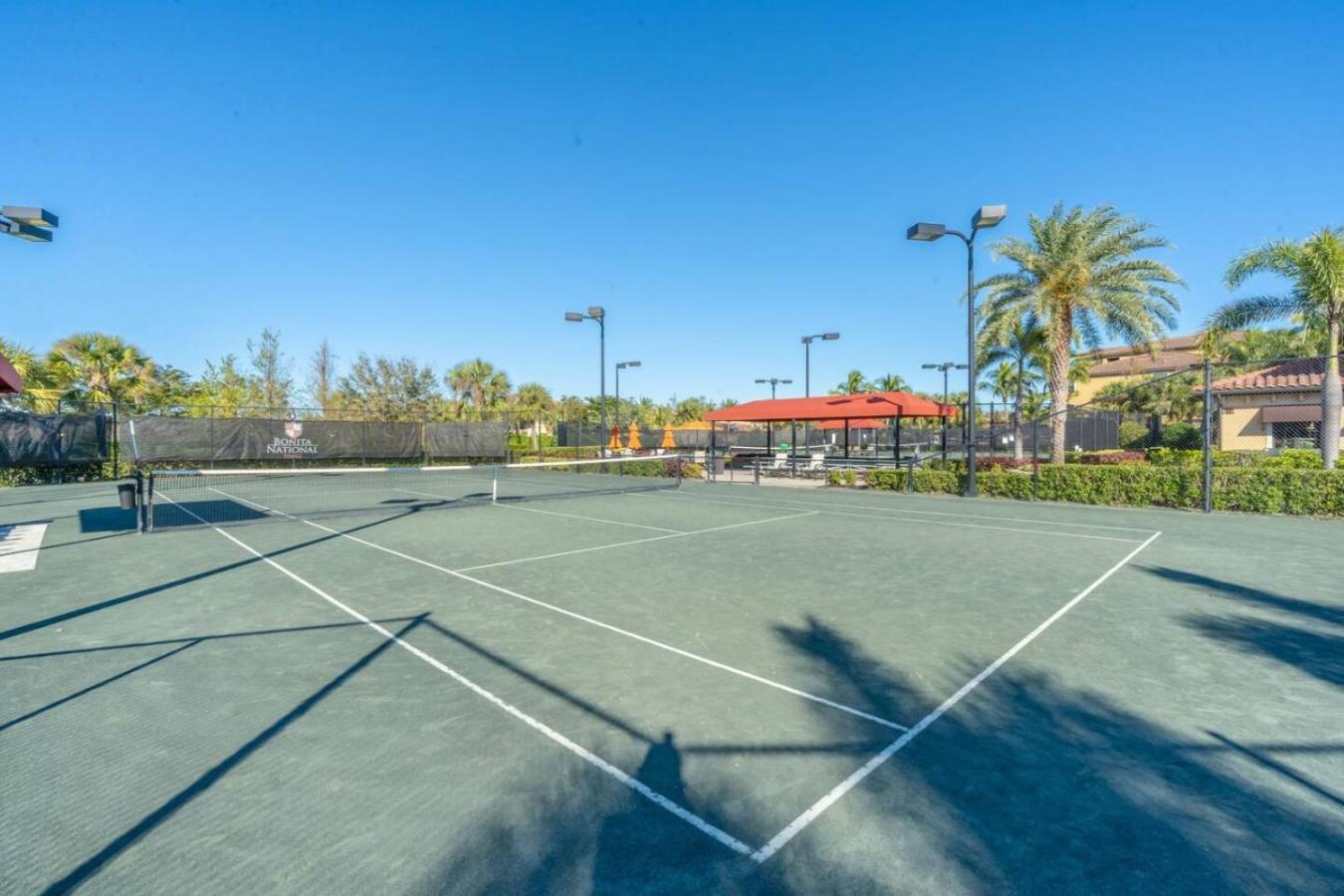 Holiday home Live In Paradise With Golf Tennis Gym Pools And
