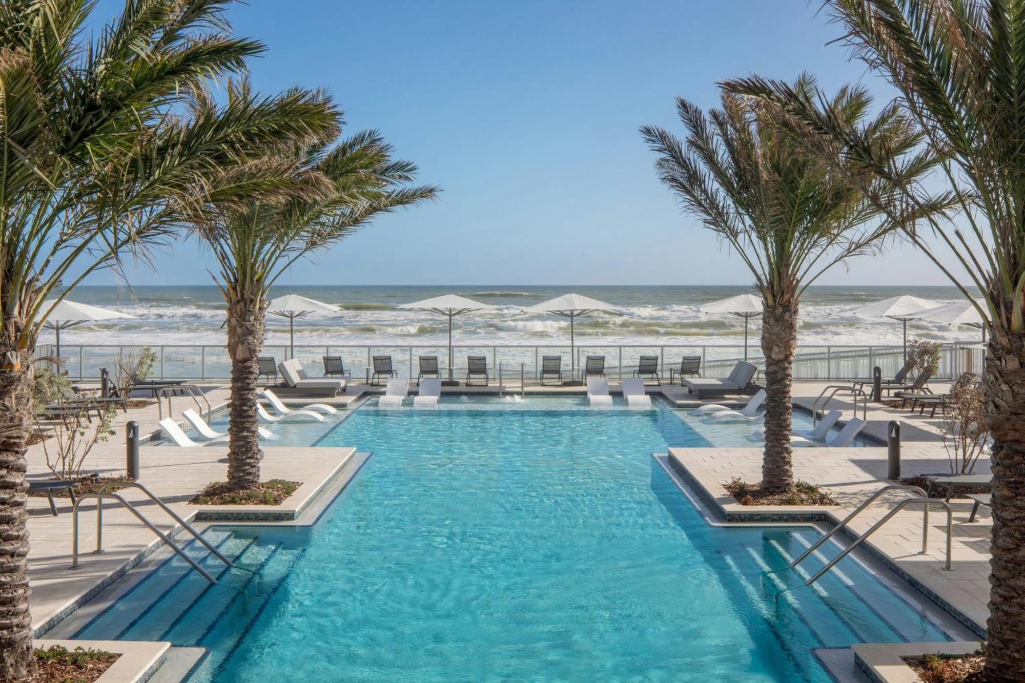 Renaissance Daytona Oceanfront 4*
