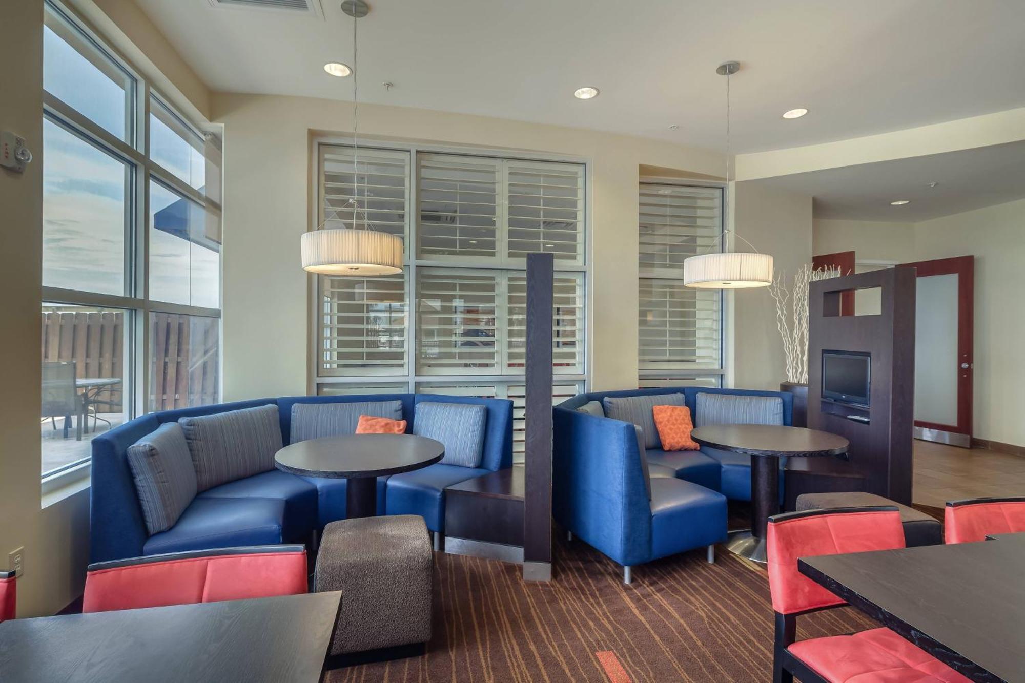 Courtyard By Marriott Jacksonville Oceanfront Hotel Jacksonville Beach