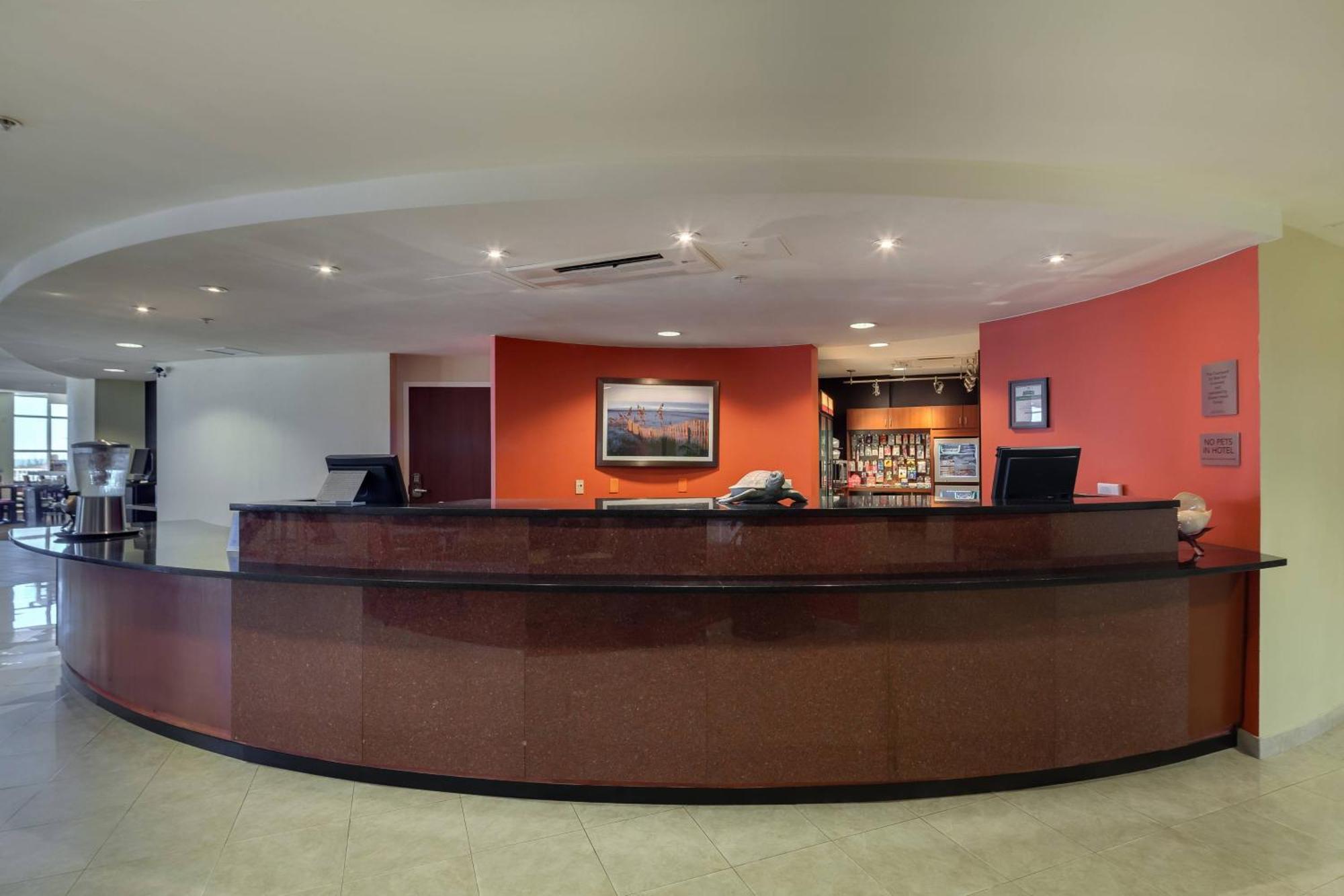 Courtyard By Marriott Jacksonville Oceanfront Hotel