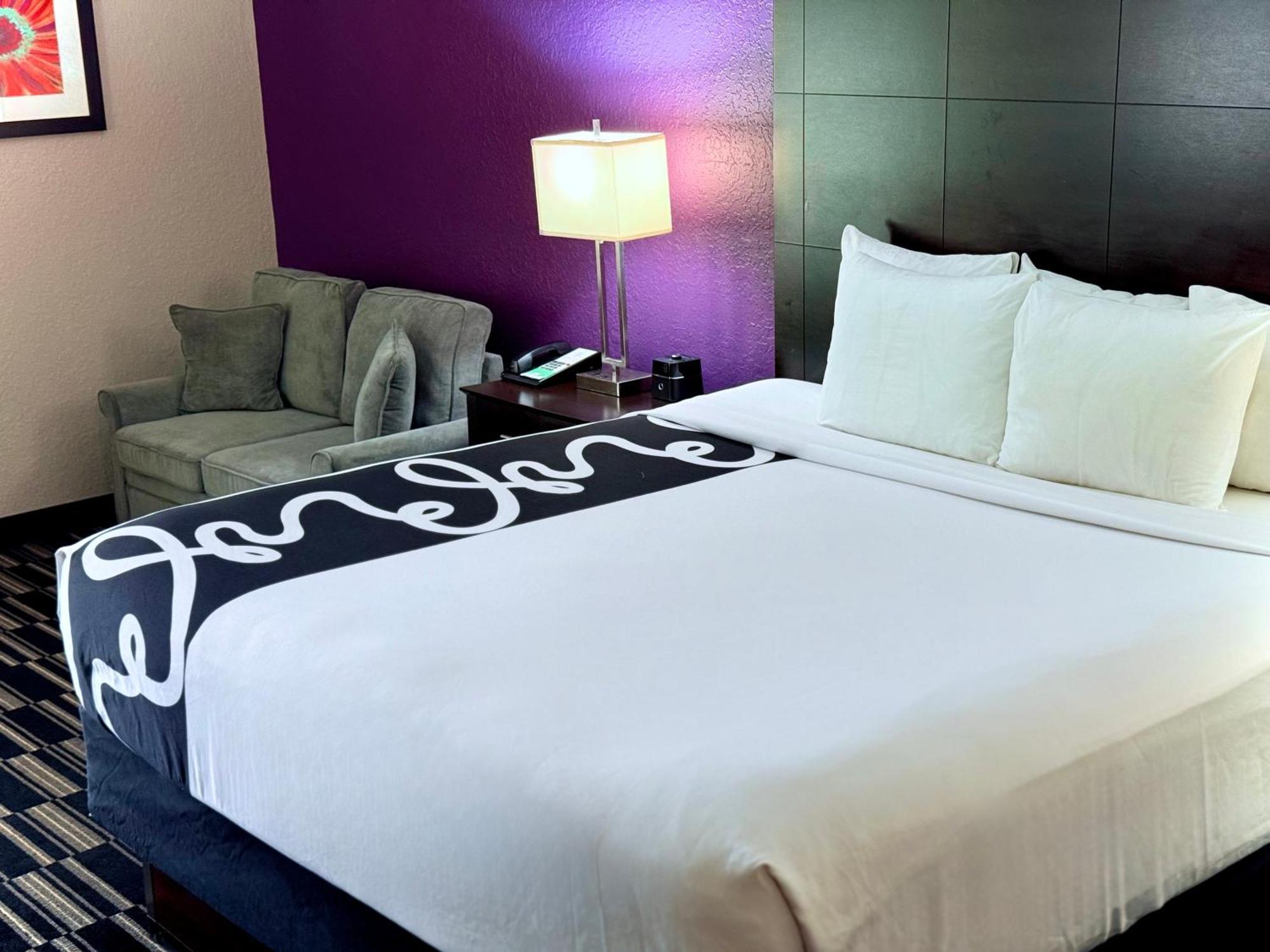 Hotel La Quinta By Wyndham Universal Area - Free Shuttle To Universal 3*