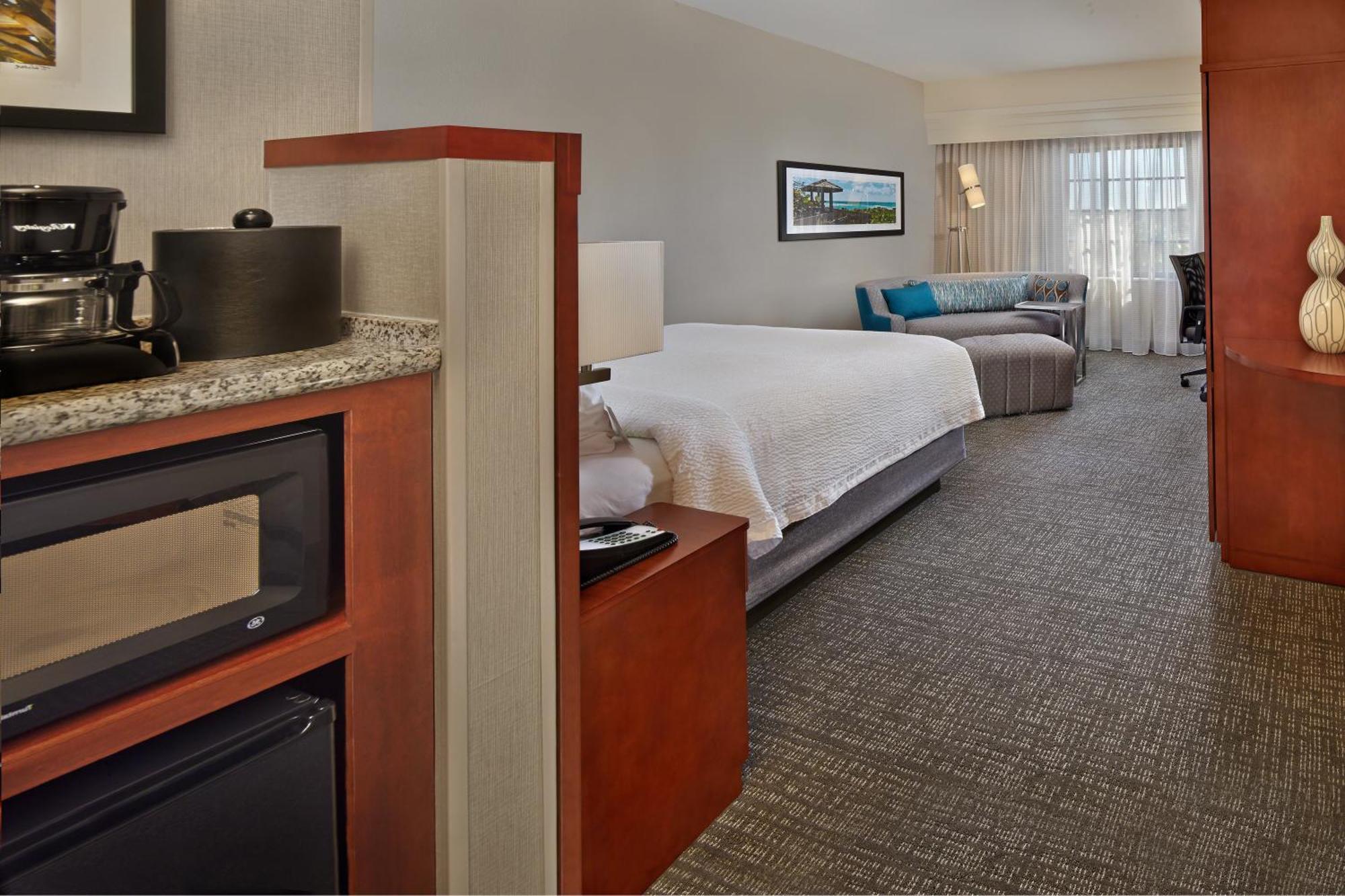 Hotel Courtyard By Marriott