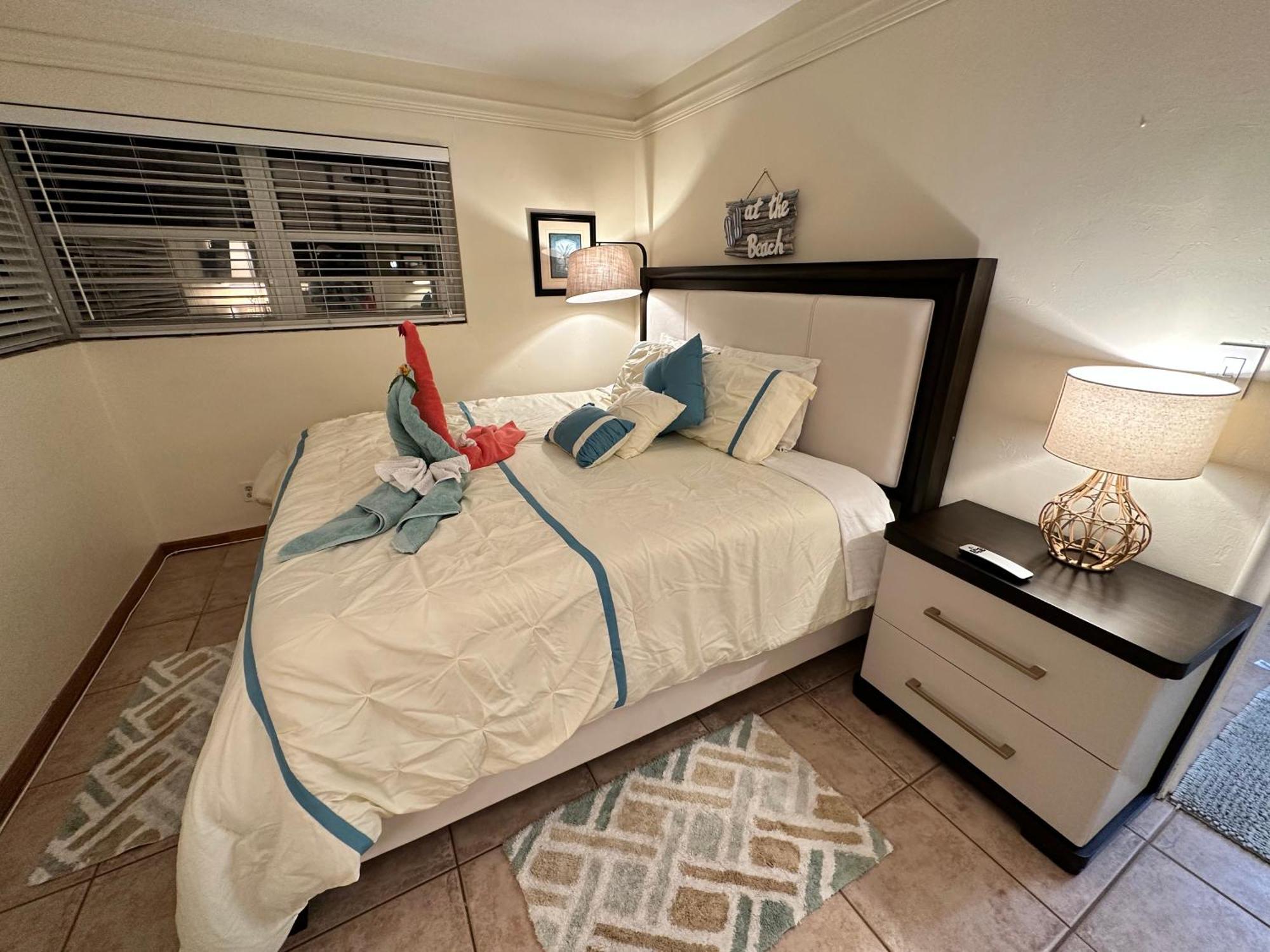 Spaces Sunny Oasis 4br Retreat With 2 King Beds, Amazing Pool, Near South Florida Beaches Holiday home