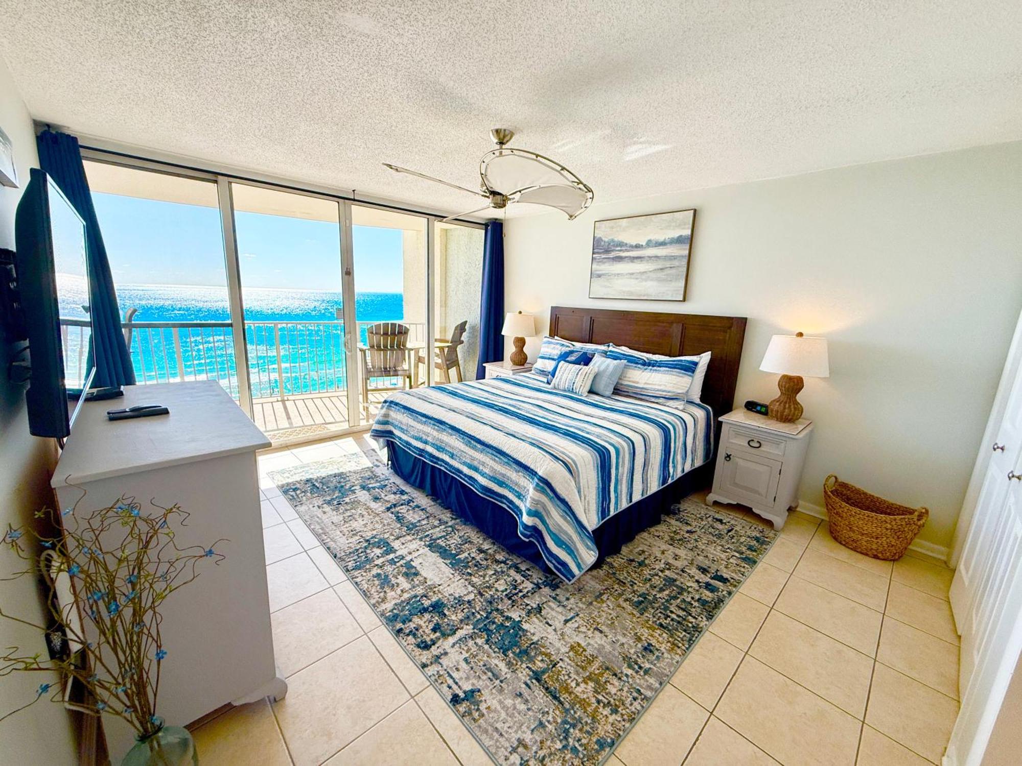 Emerald Bay Escape Aparthotel