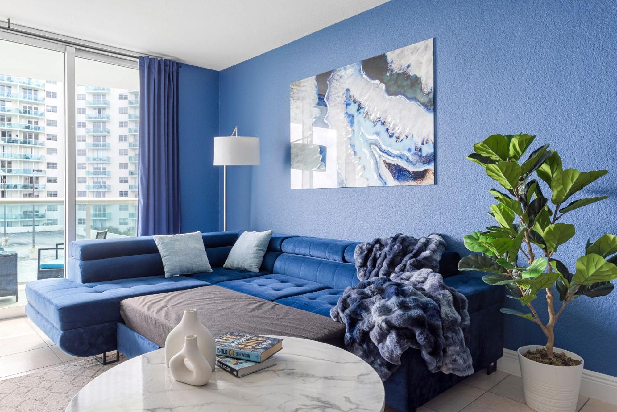 Apartment Modern 1 Bdr Oceanview With Direct Access! *